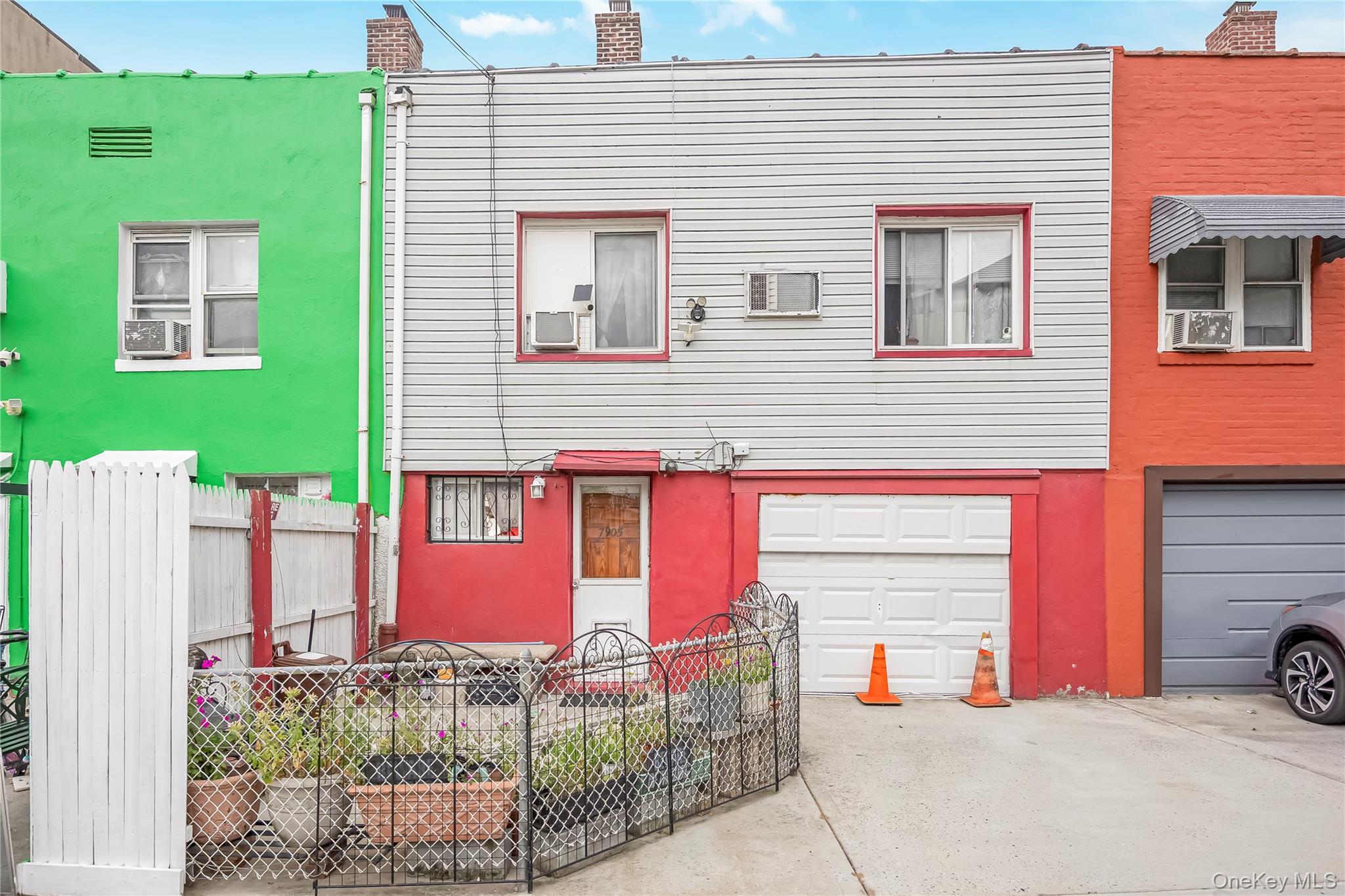 Single Family Pitkin Avenue Queens, NY 11417, MLS-1032995-27