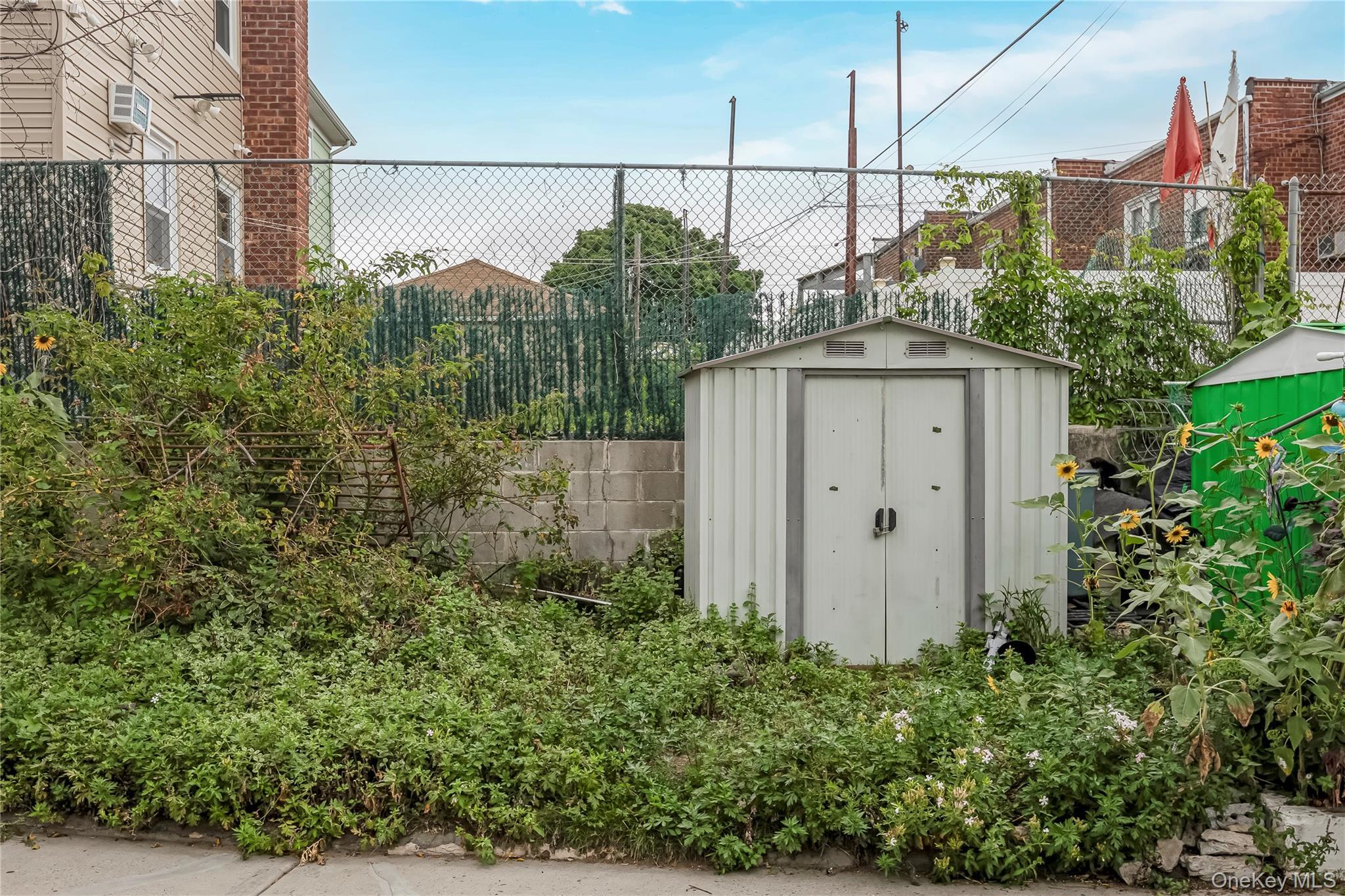 Single Family Pitkin Avenue  Queens, NY 11417, MLS-1032995-31