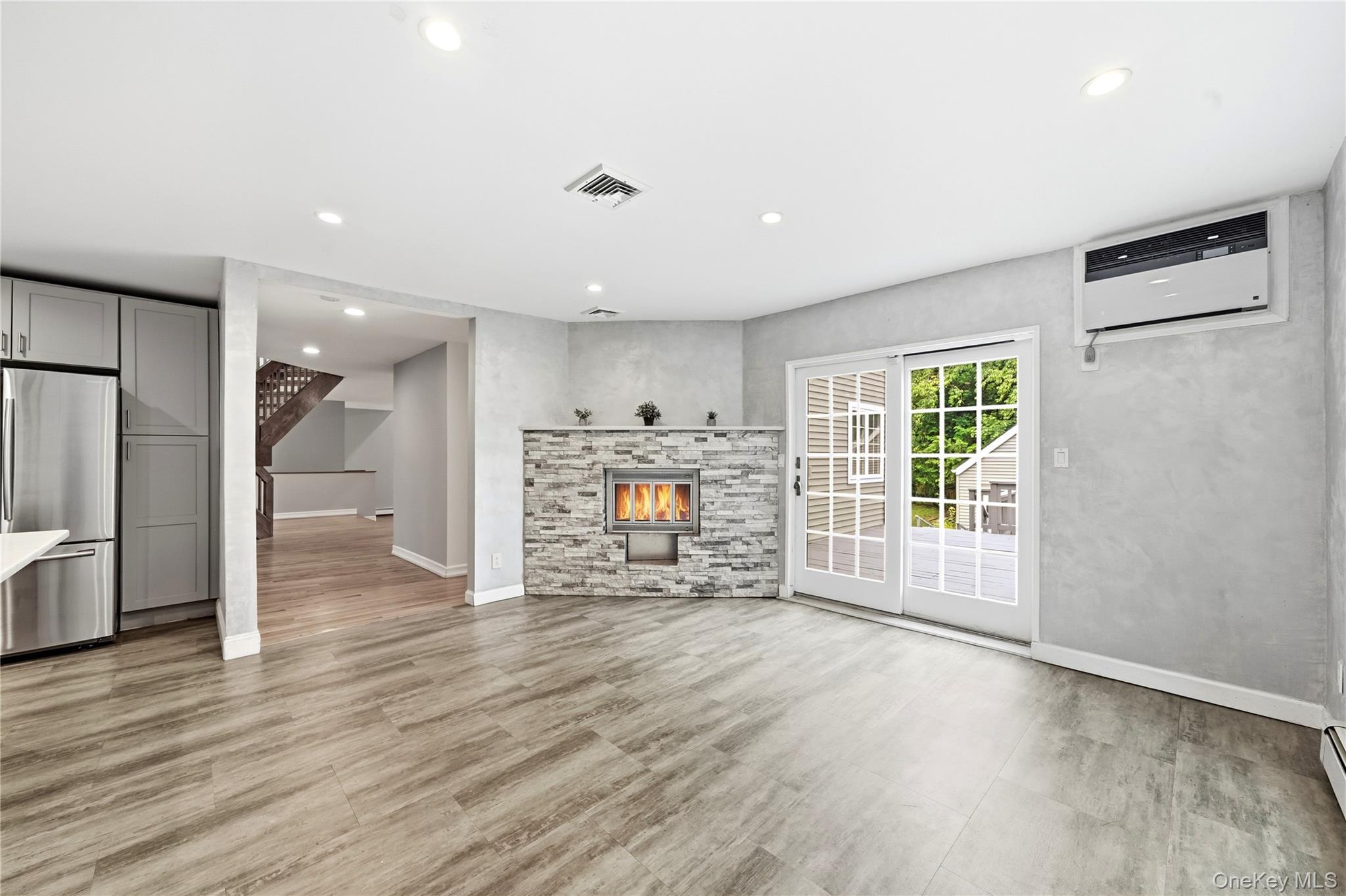 Single Family Addison Lane Nassau County, NY 11548, MLS-1032997-12