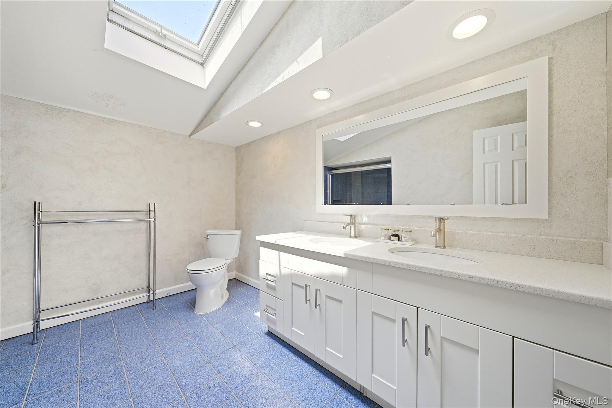 Single Family Addison Lane Nassau County, NY 11548, MLS-1032997-22