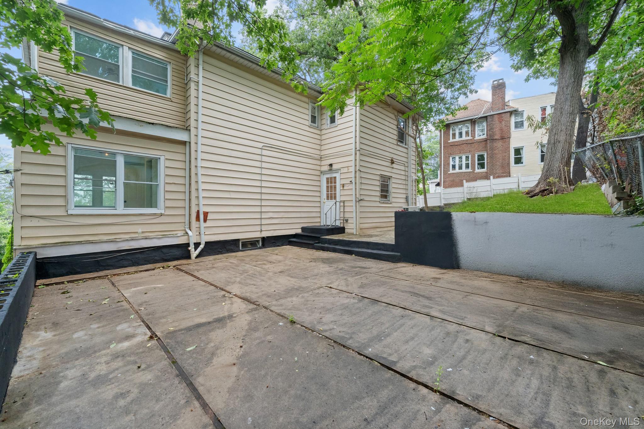 Single Family Caryl Avenue Westchester County, NY 10705, MLS-1032999-10