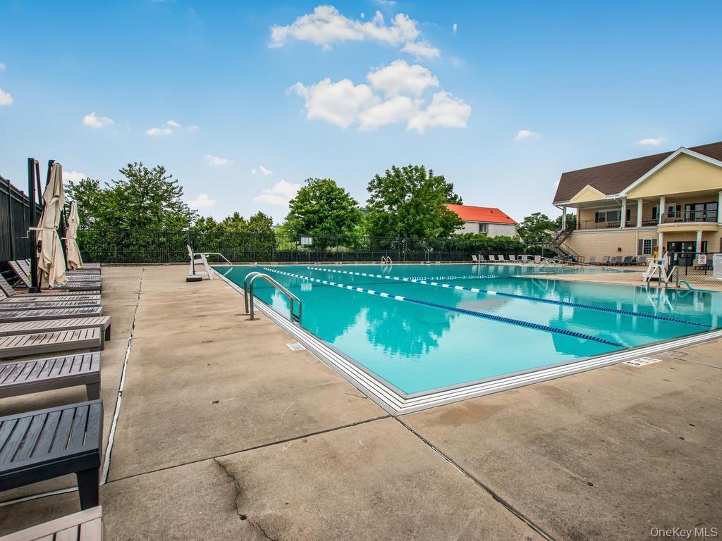 Single Family Surf Drive Bronx, NY 10473, MLS-1033005-22