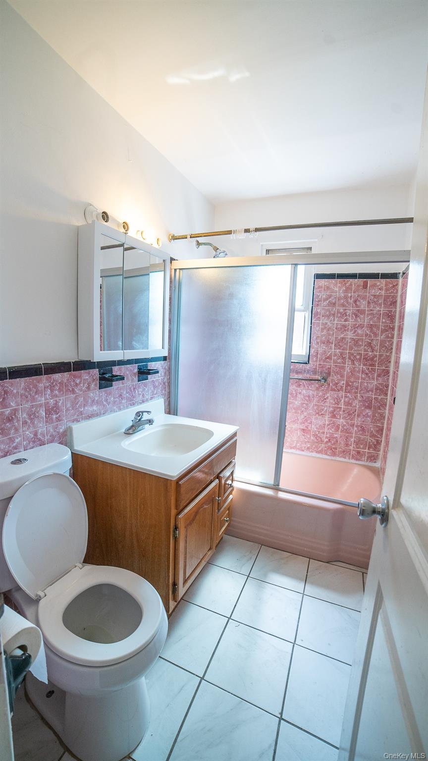 Single Family Barnes Avenue  Bronx, NY 10467, MLS-1033008-15