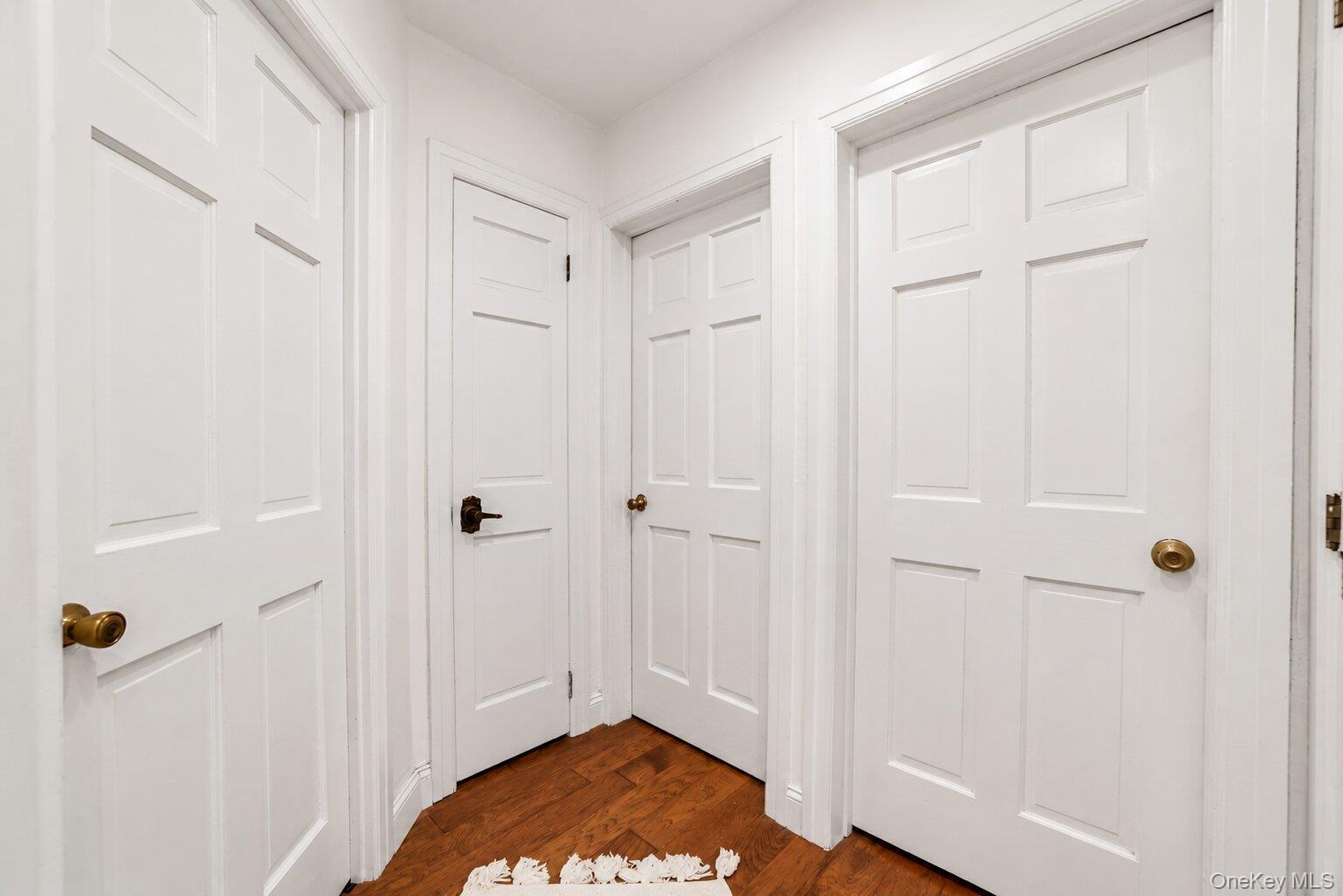 Single Family 87th Road Queens, NY 11001, MLS-1033010-10