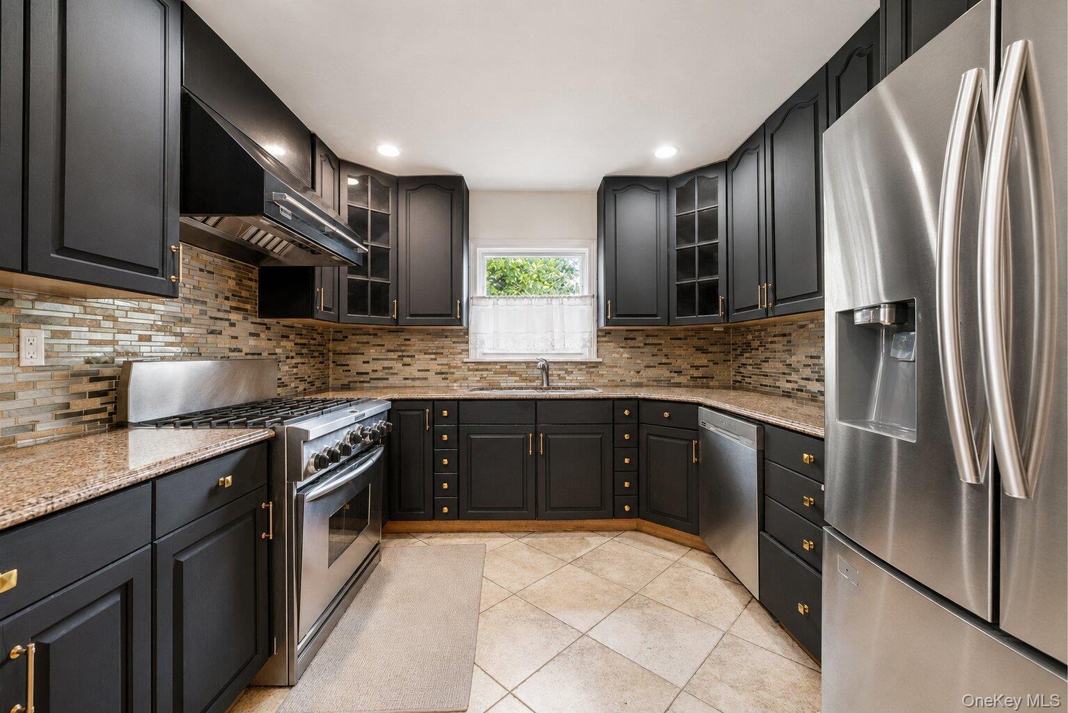Single Family 87th Road Queens, NY 11001, MLS-1033010-6