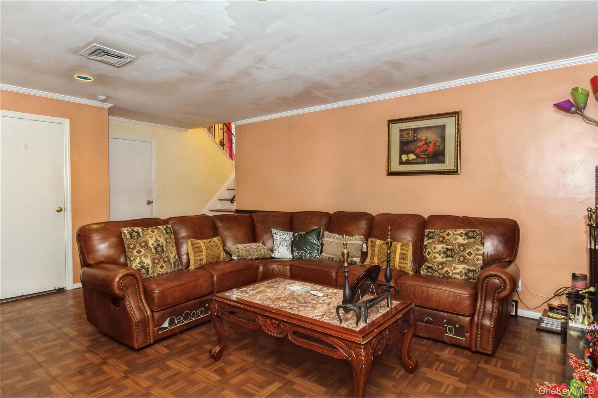 Single Family E Carl Avenue Nassau County, NY 11510, MLS-1033017-20