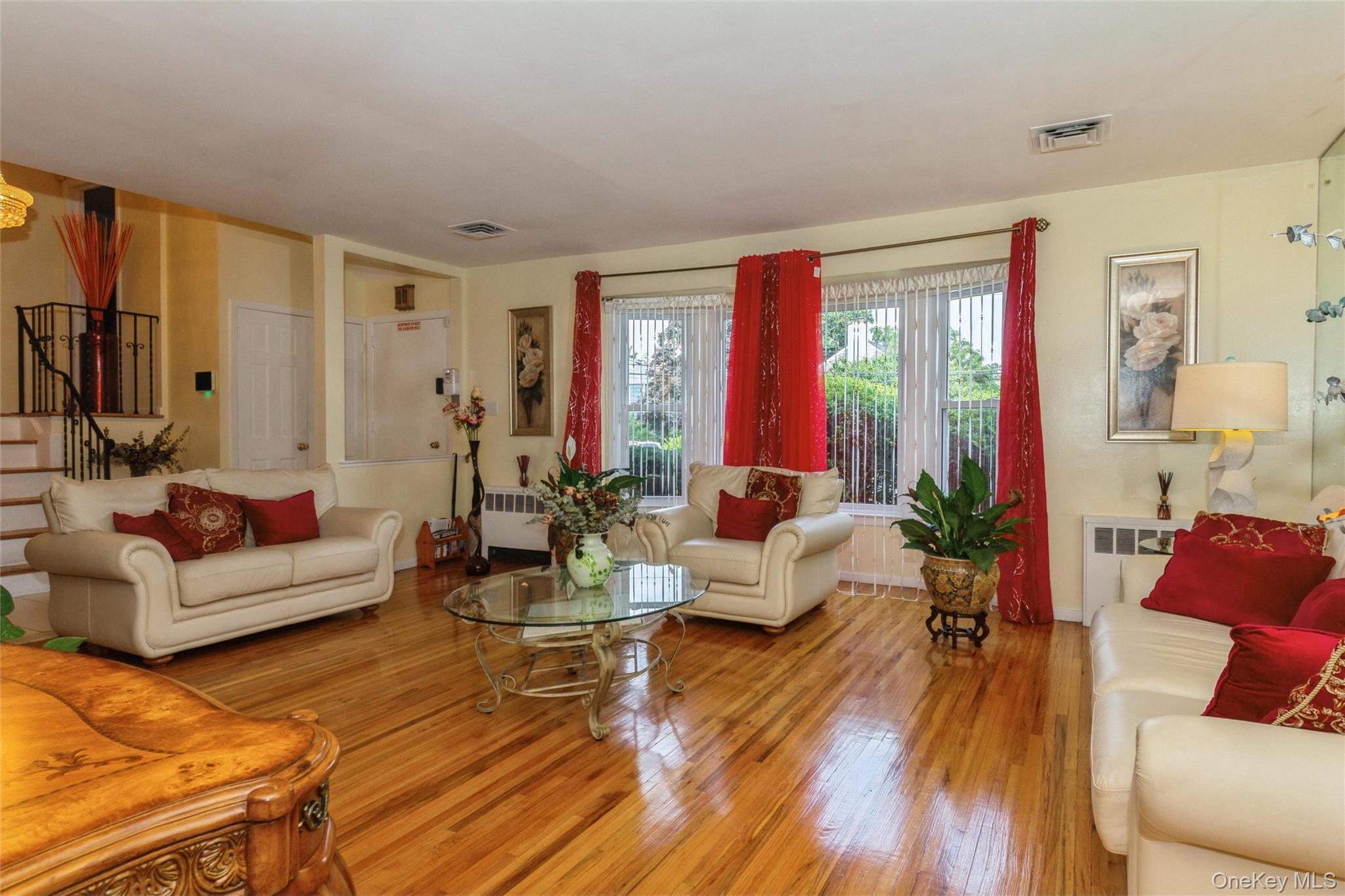 Single Family E Carl Avenue Nassau County, NY 11510, MLS-1033017-6