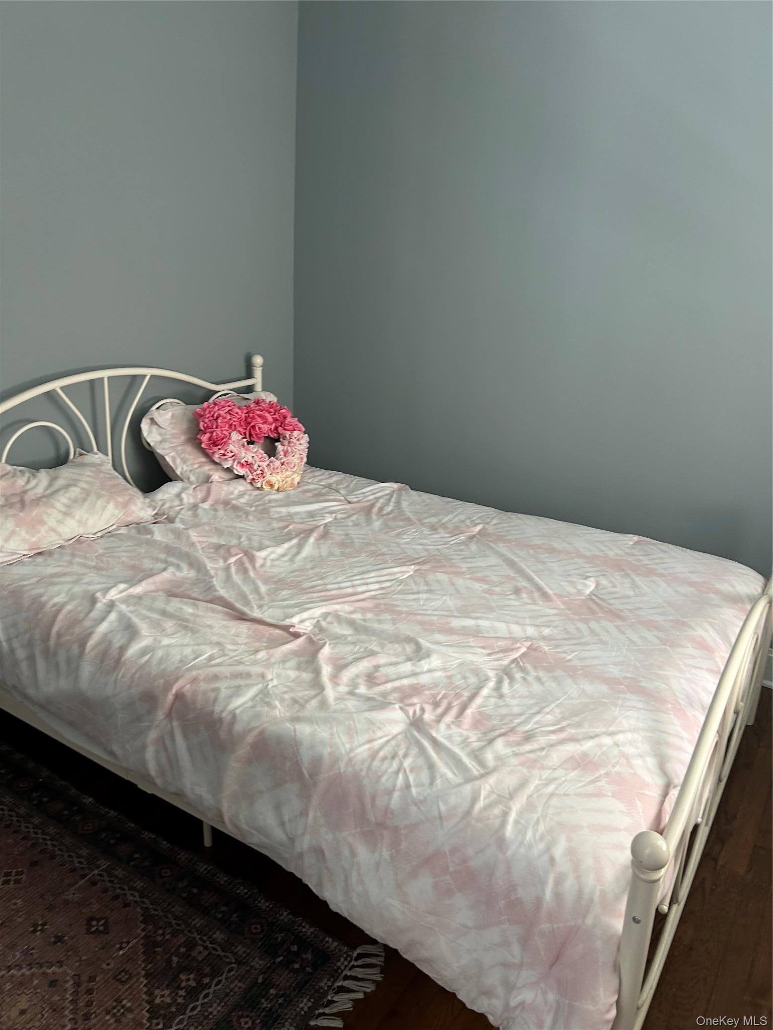 Apartment Mosholu Avenue  Bronx, NY 10471, MLS-1033023-4