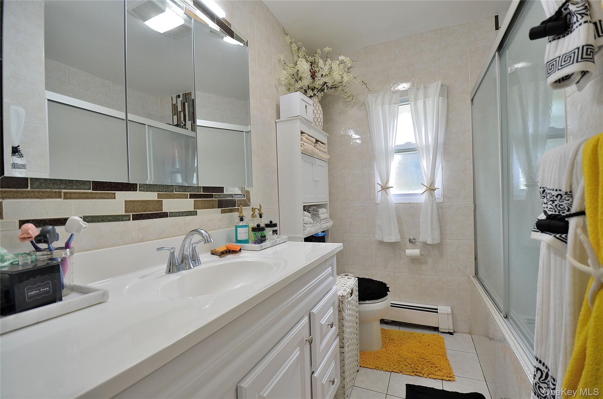 Single Family Shell Street  Nassau County, NY 11510, MLS-1033025-20