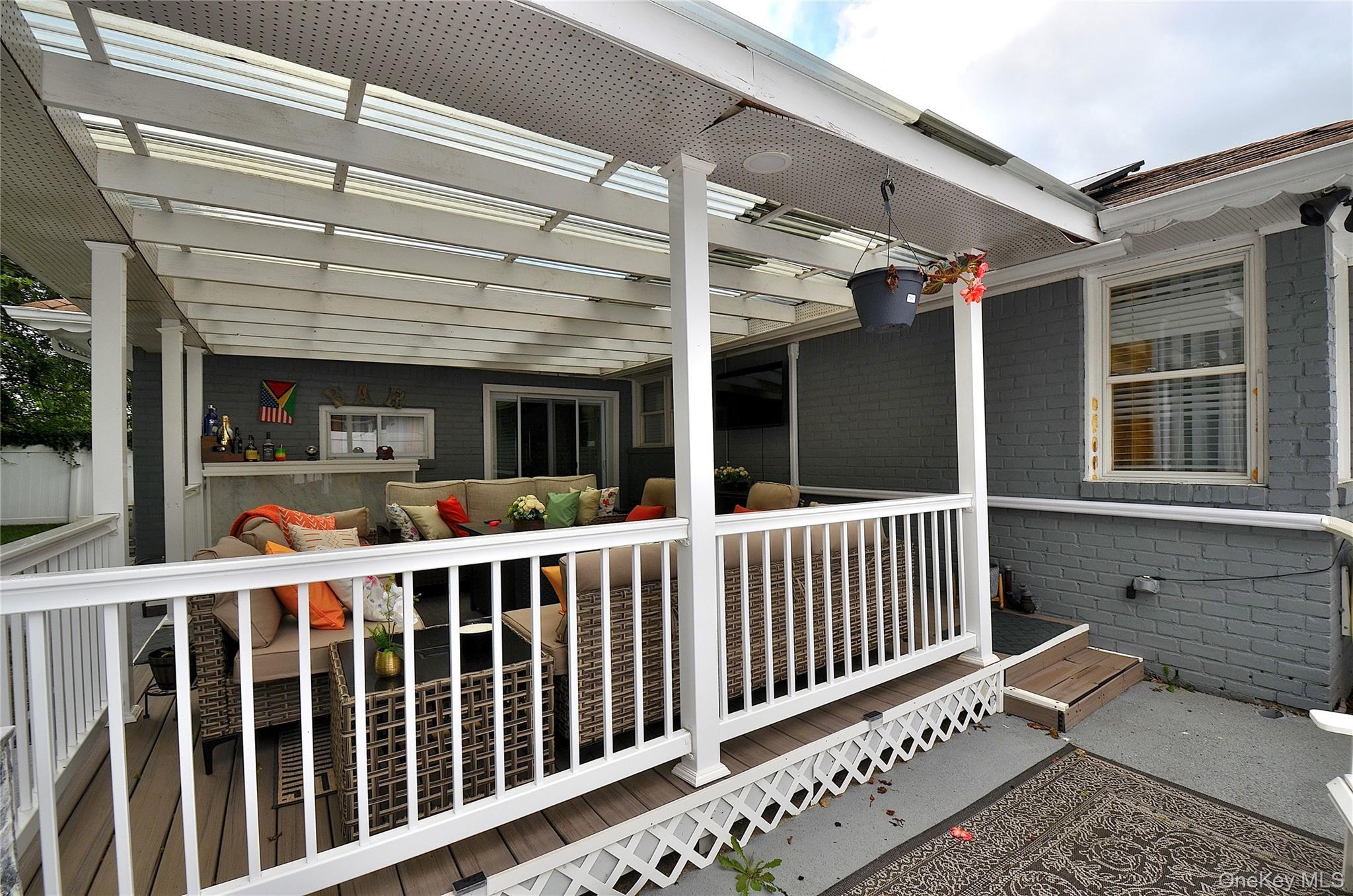 Single Family Shell Street  Nassau County, NY 11510, MLS-1033025-24