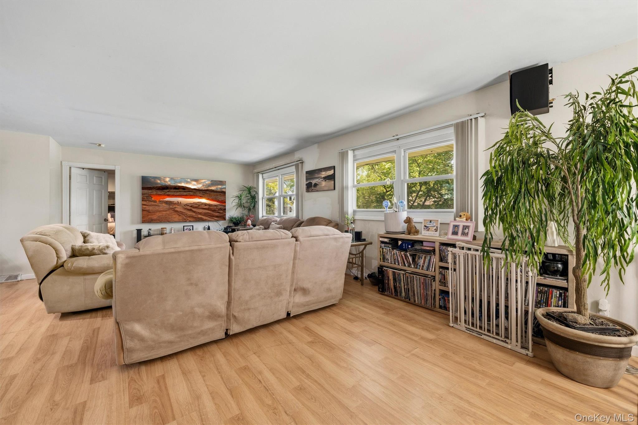 Single Family Lake Shore Drive  Orange County, NY 10950, MLS-1033040-8