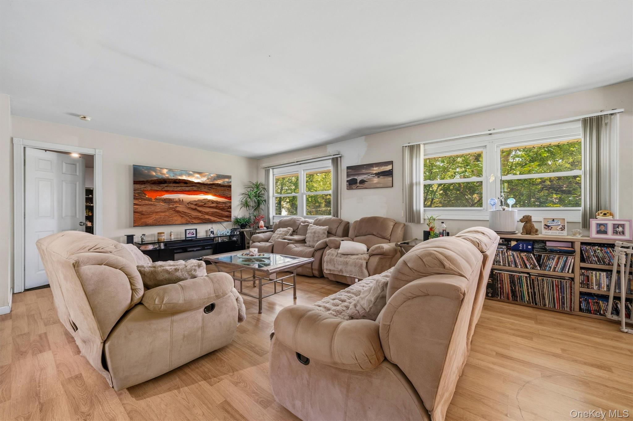 Single Family Lake Shore Drive  Orange County, NY 10950, MLS-1033040-9