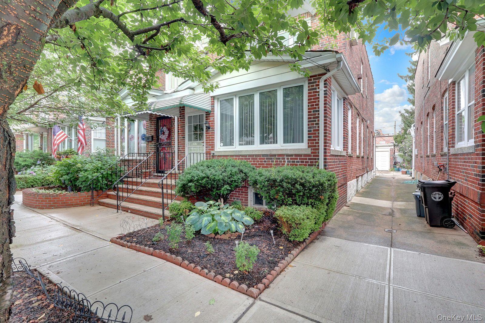 Single Family 86th Street  Queens, NY 11385, MLS-1033043-2