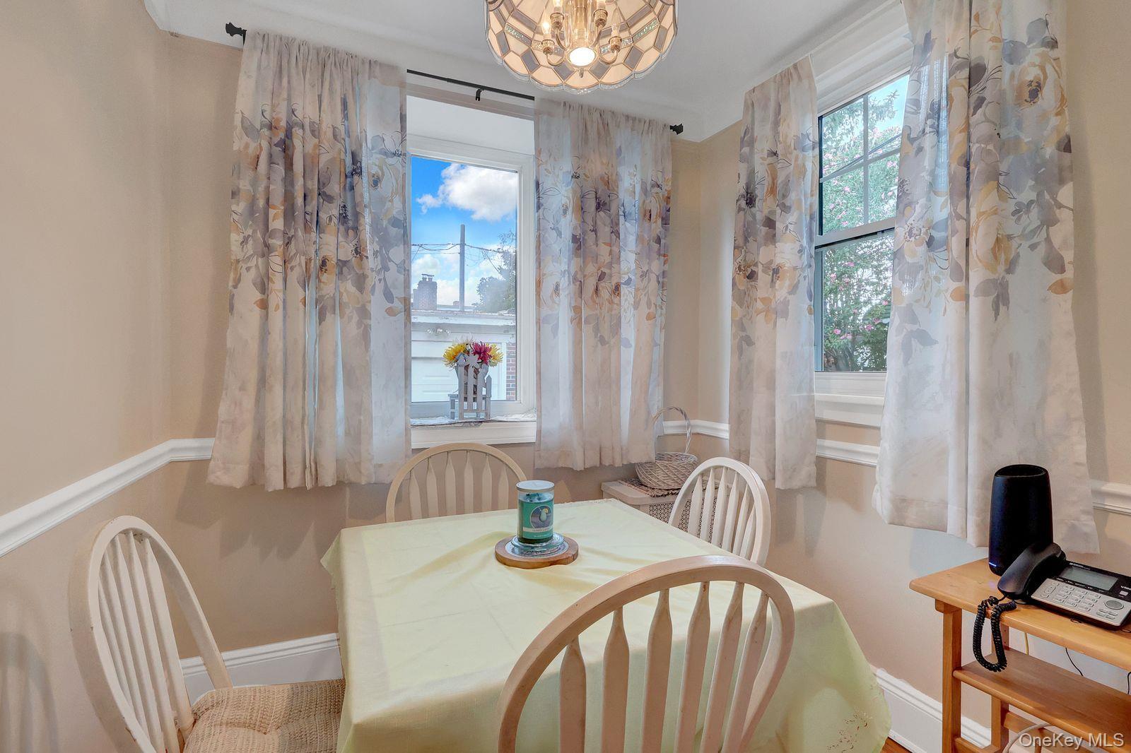Single Family 86th Street  Queens, NY 11385, MLS-1033043-8