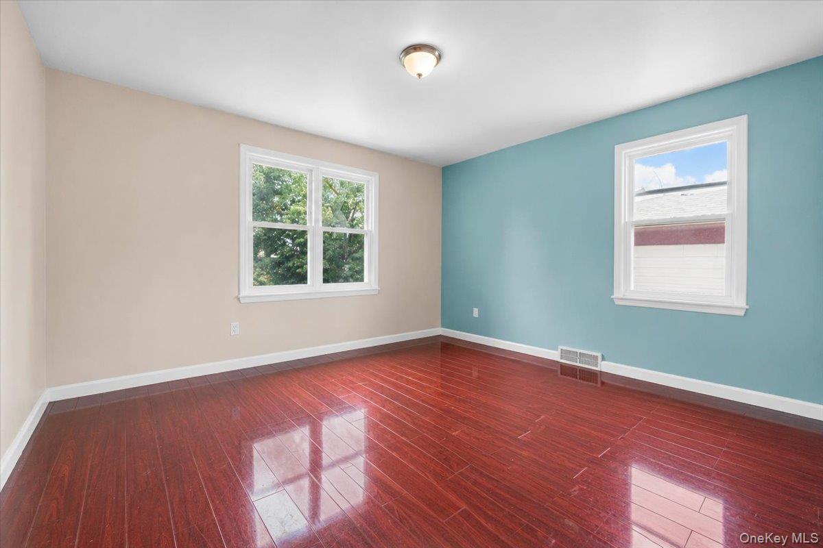 Single Family 130th Street Queens, NY 11420, MLS-1033066-17