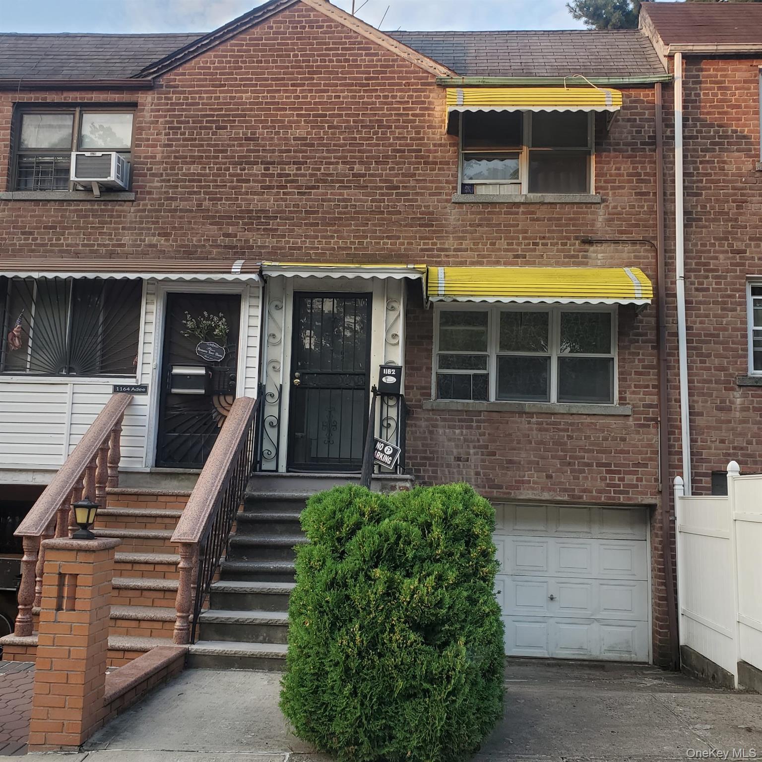 Single Family Adee Avenue  Bronx, NY 10469, MLS-1033073-8