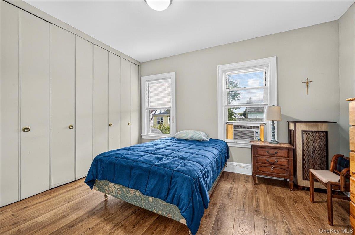 Single Family 187th Place Queens, NY 11423, MLS-1033080-12
