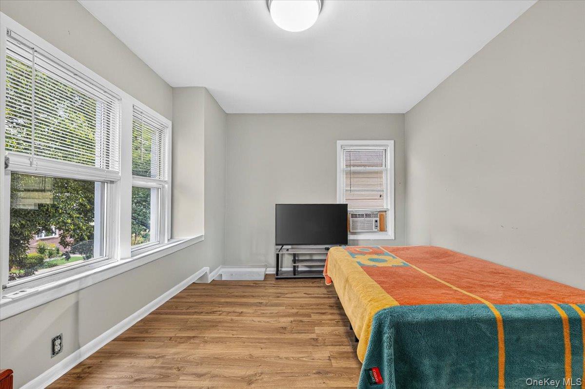 Single Family 187th Place Queens, NY 11423, MLS-1033080-14