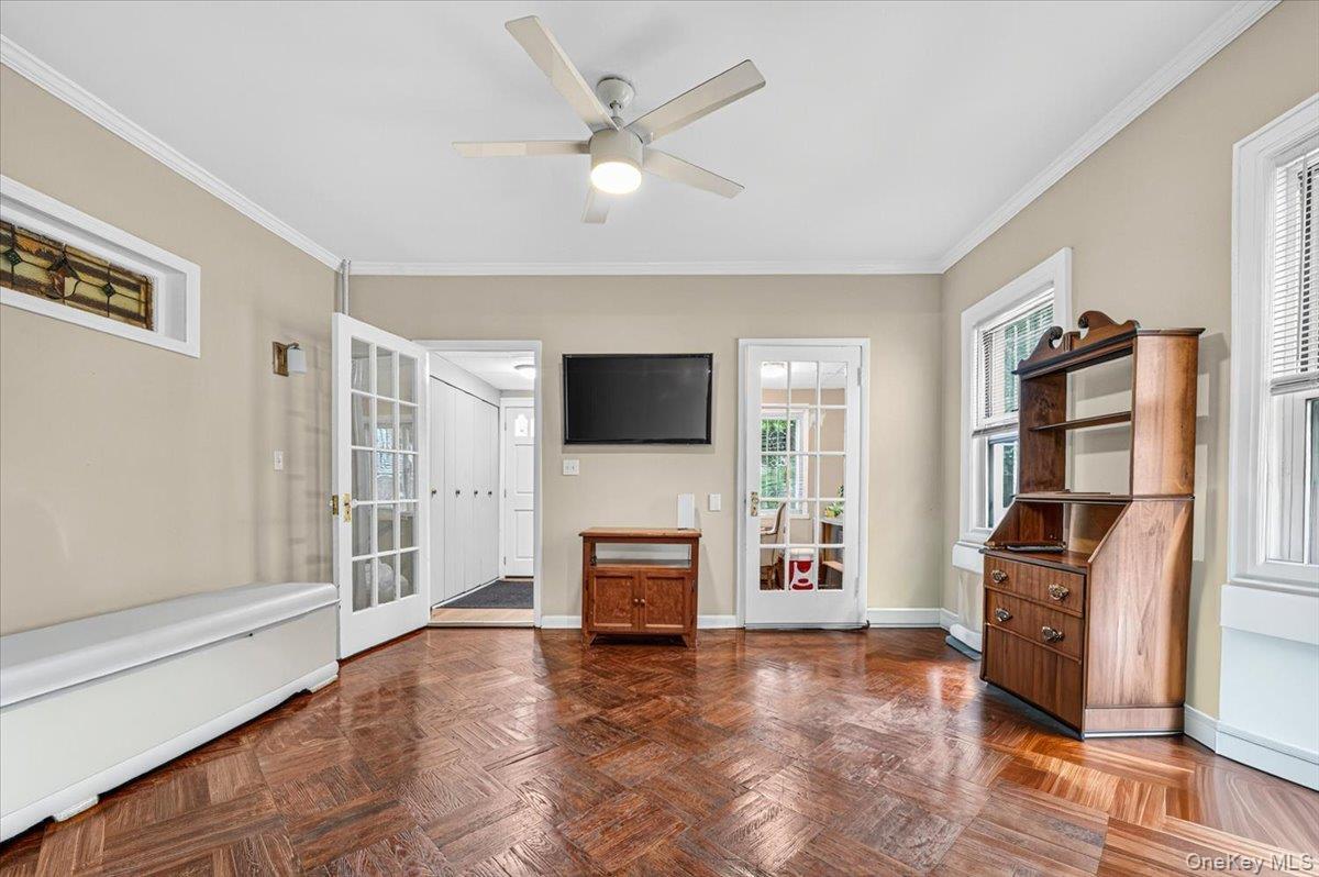 Single Family 187th Place Queens, NY 11423, MLS-1033080-6