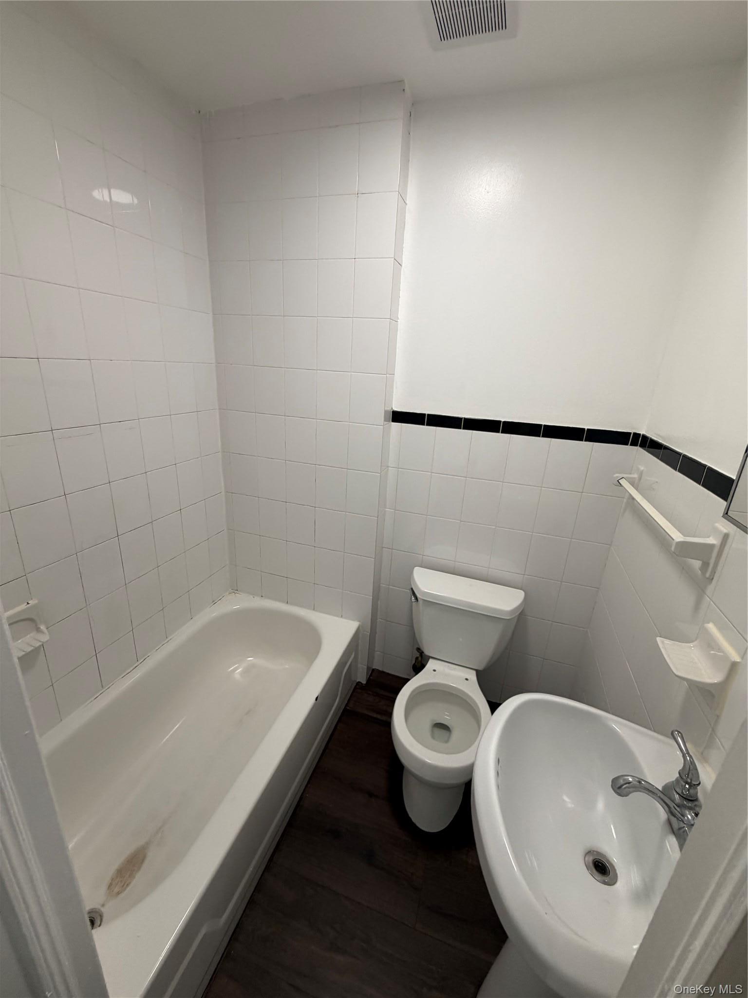 Apartment Chestnut Street Brooklyn, NY 11208, MLS-1033081-4