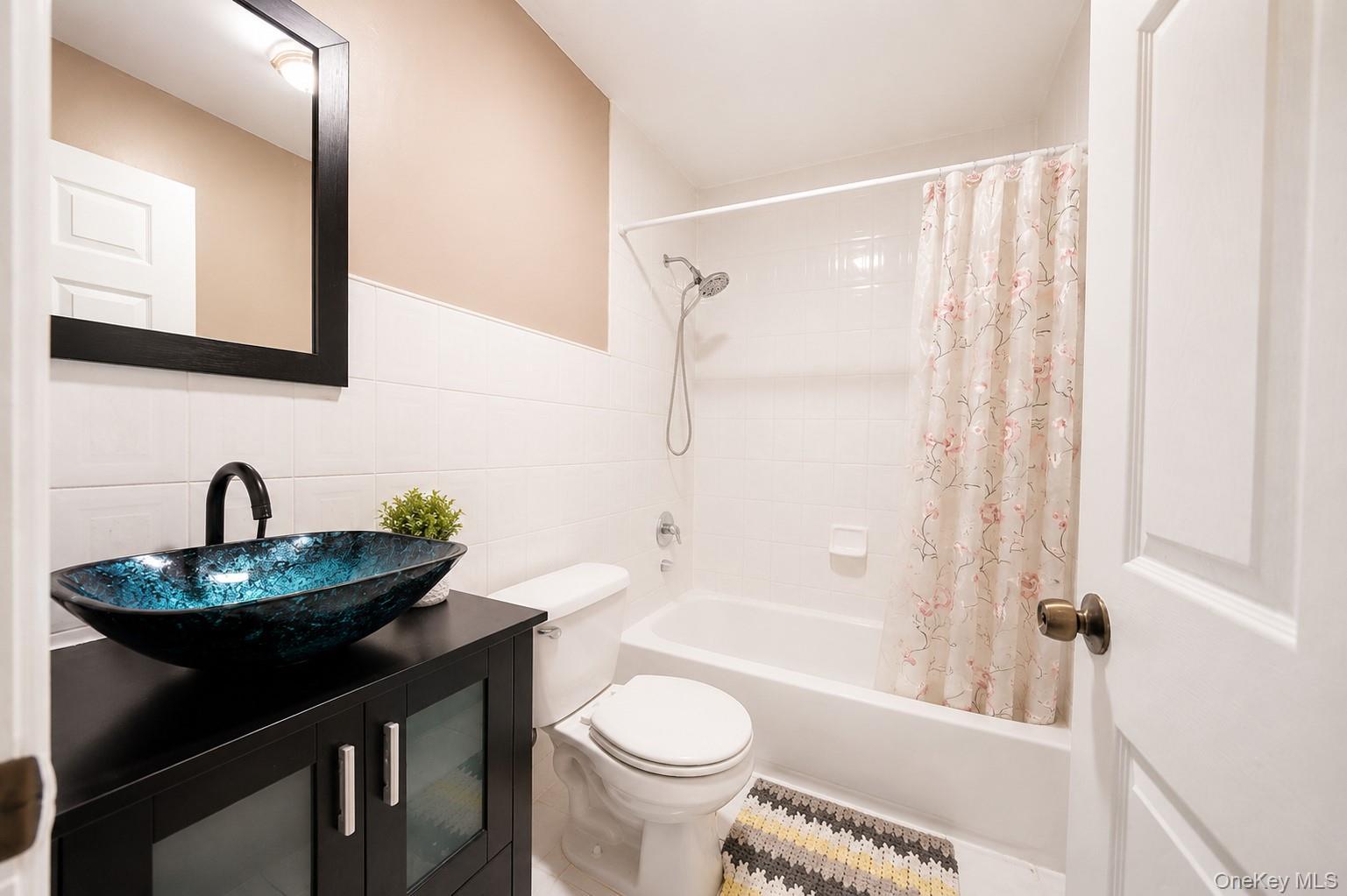 Single Family Willoughby Avenue Brooklyn, NY 11237, MLS-1033086-10
