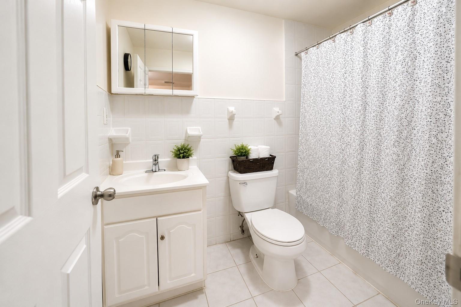 Single Family Willoughby Avenue Brooklyn, NY 11237, MLS-1033086-27