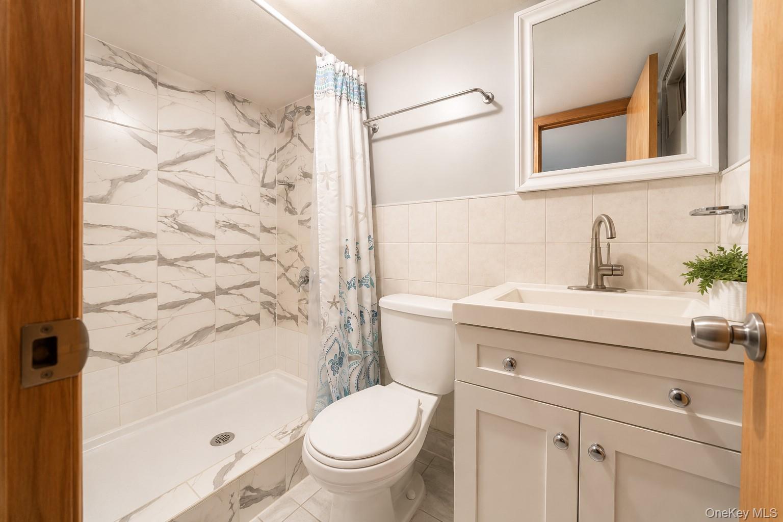 Single Family Willoughby Avenue Brooklyn, NY 11237, MLS-1033086-34