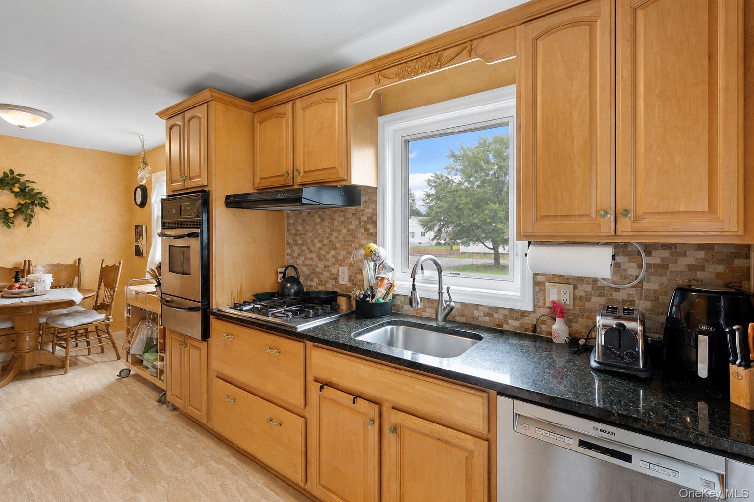 Single Family 5th Street Orange County, NY 10940, MLS-1033088-16