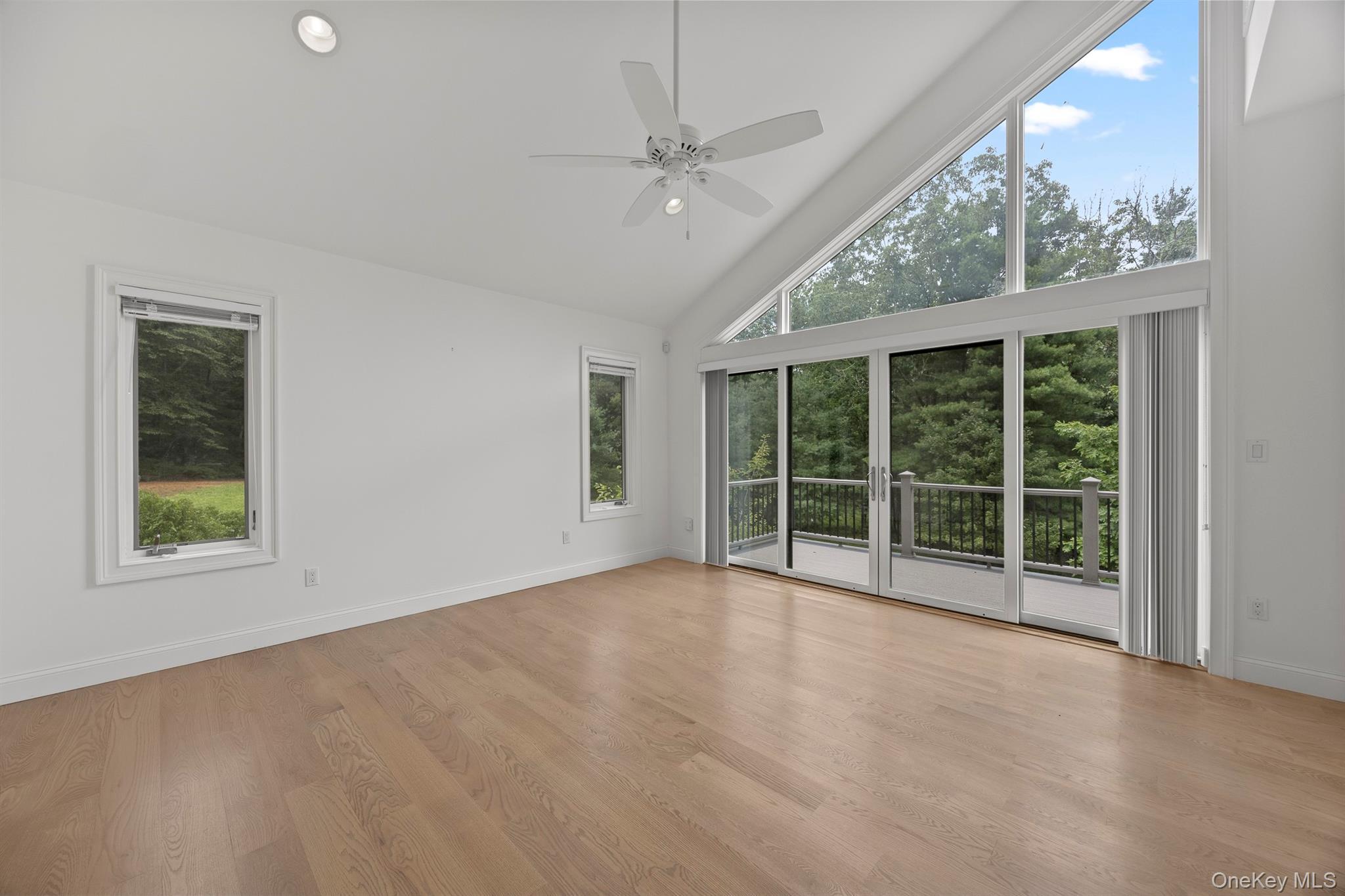 Single Family Vincent Place Sullivan County, NY 12790, MLS-1033134-17