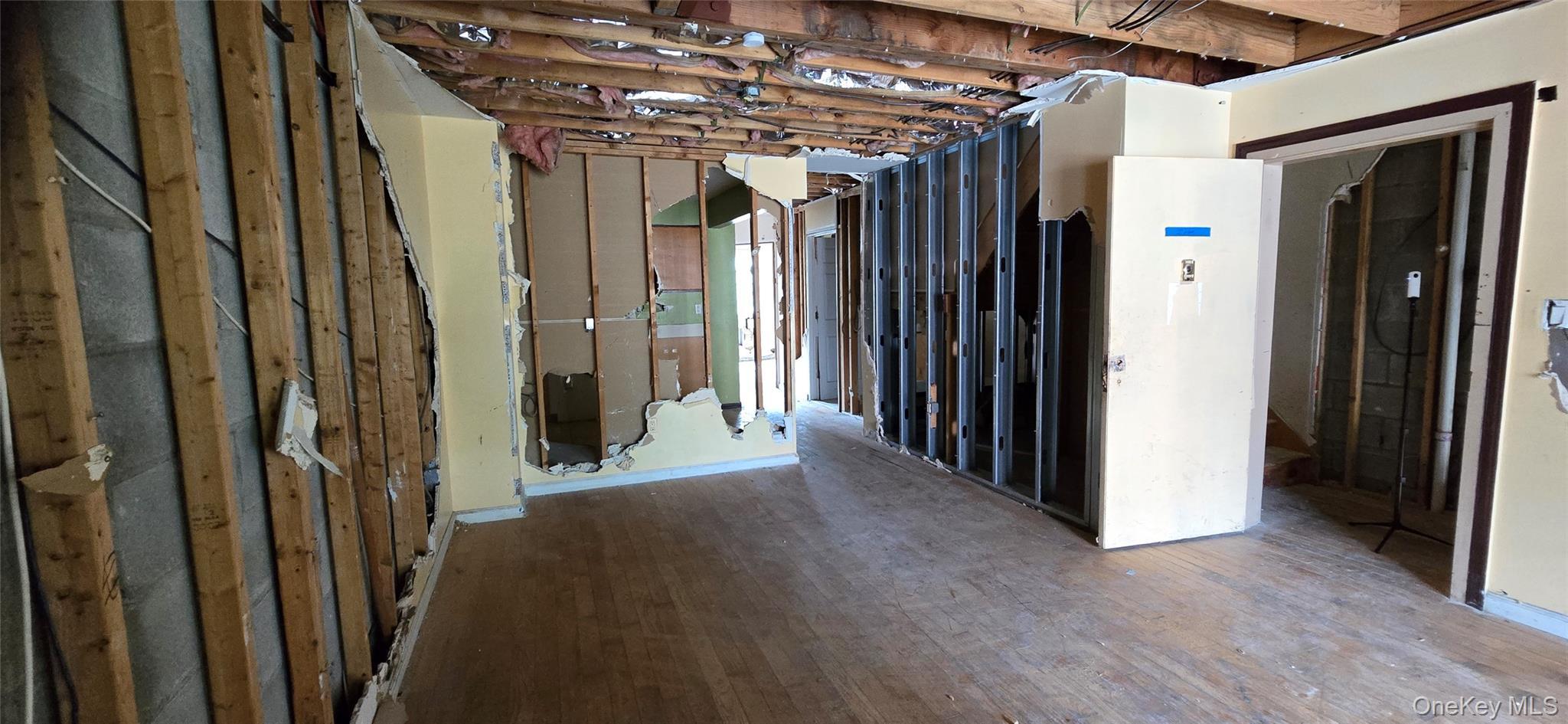 Single Family Pinson Street  Queens, NY 11691, MLS-1033161-14
