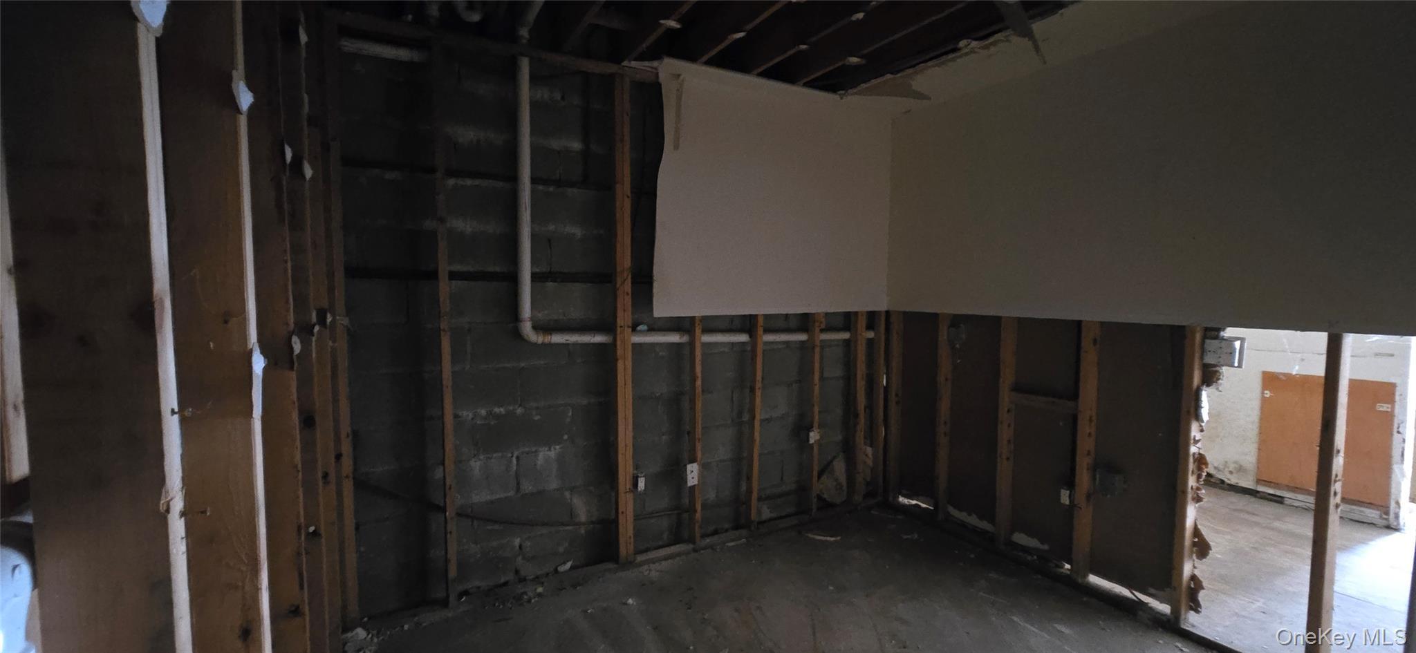 Single Family Pinson Street  Queens, NY 11691, MLS-1033161-4