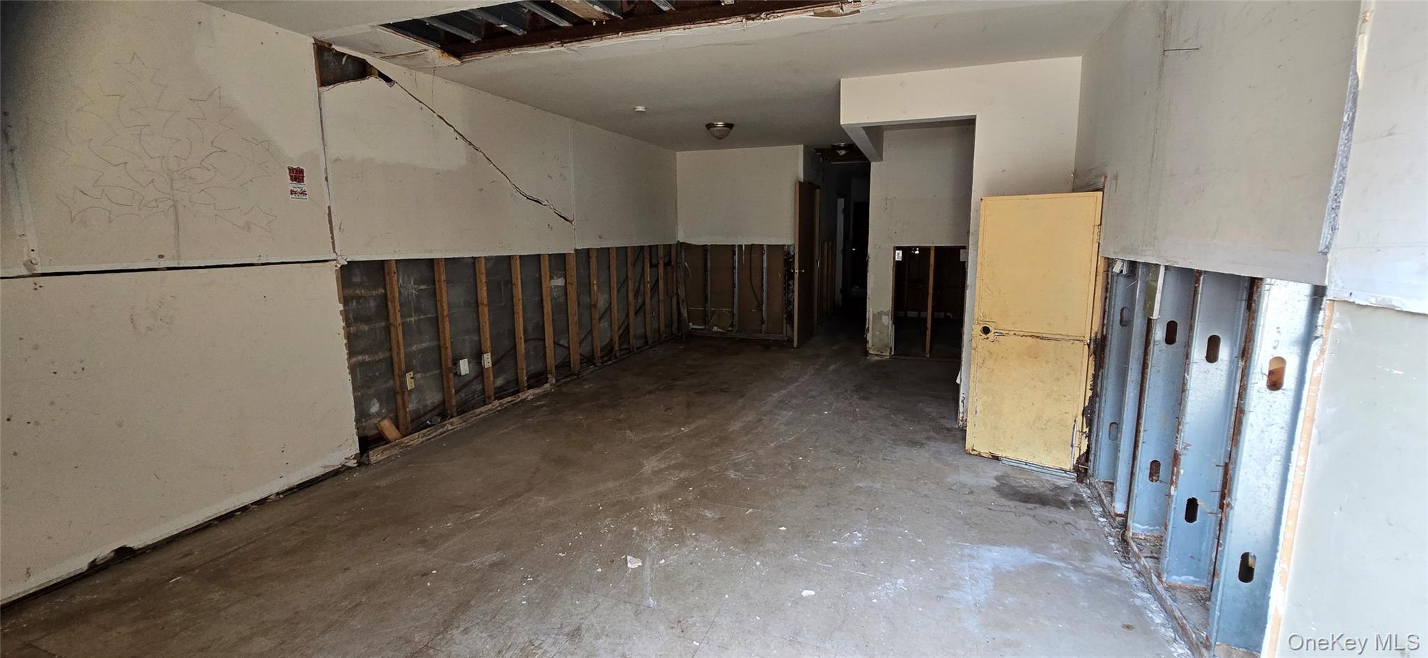 Single Family Pinson Street  Queens, NY 11691, MLS-1033161-9
