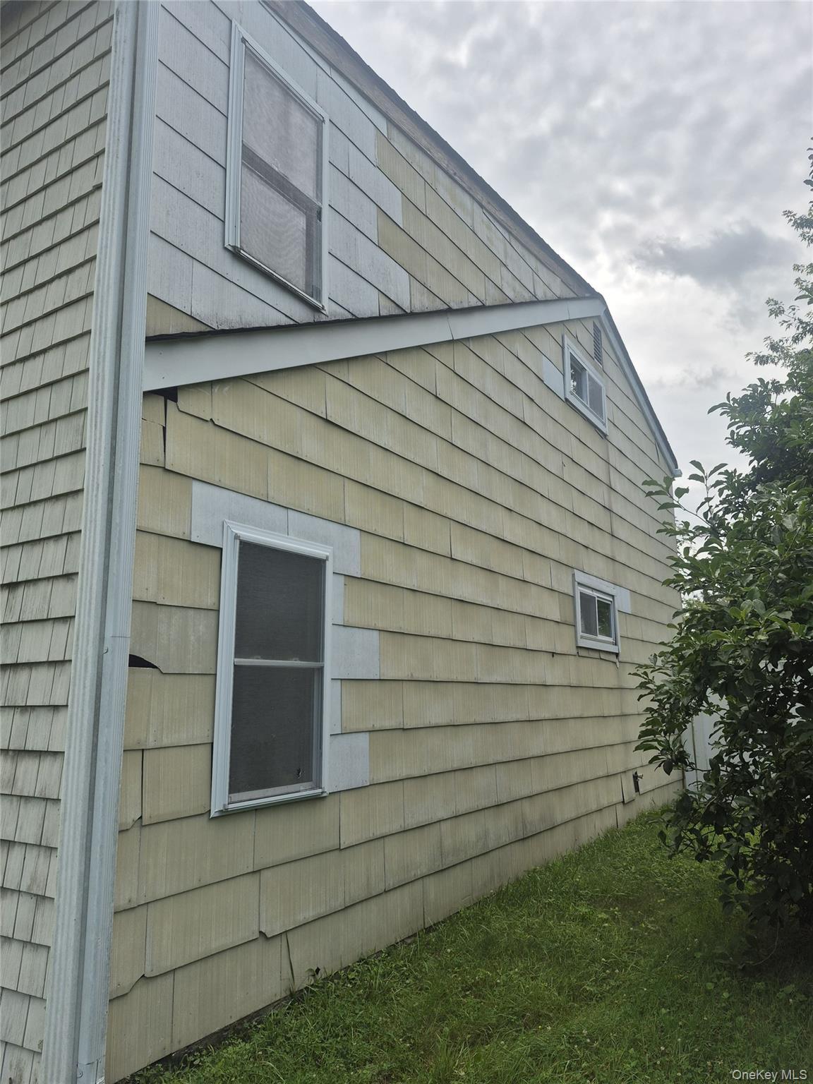 Single Family Wendy Road Suffolk County, NY 11727, MLS-1033188-7