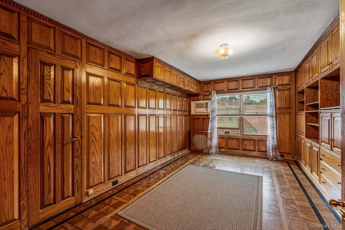 Single Family Ascan Avenue Queens, NY 11375, MLS-1033196-16