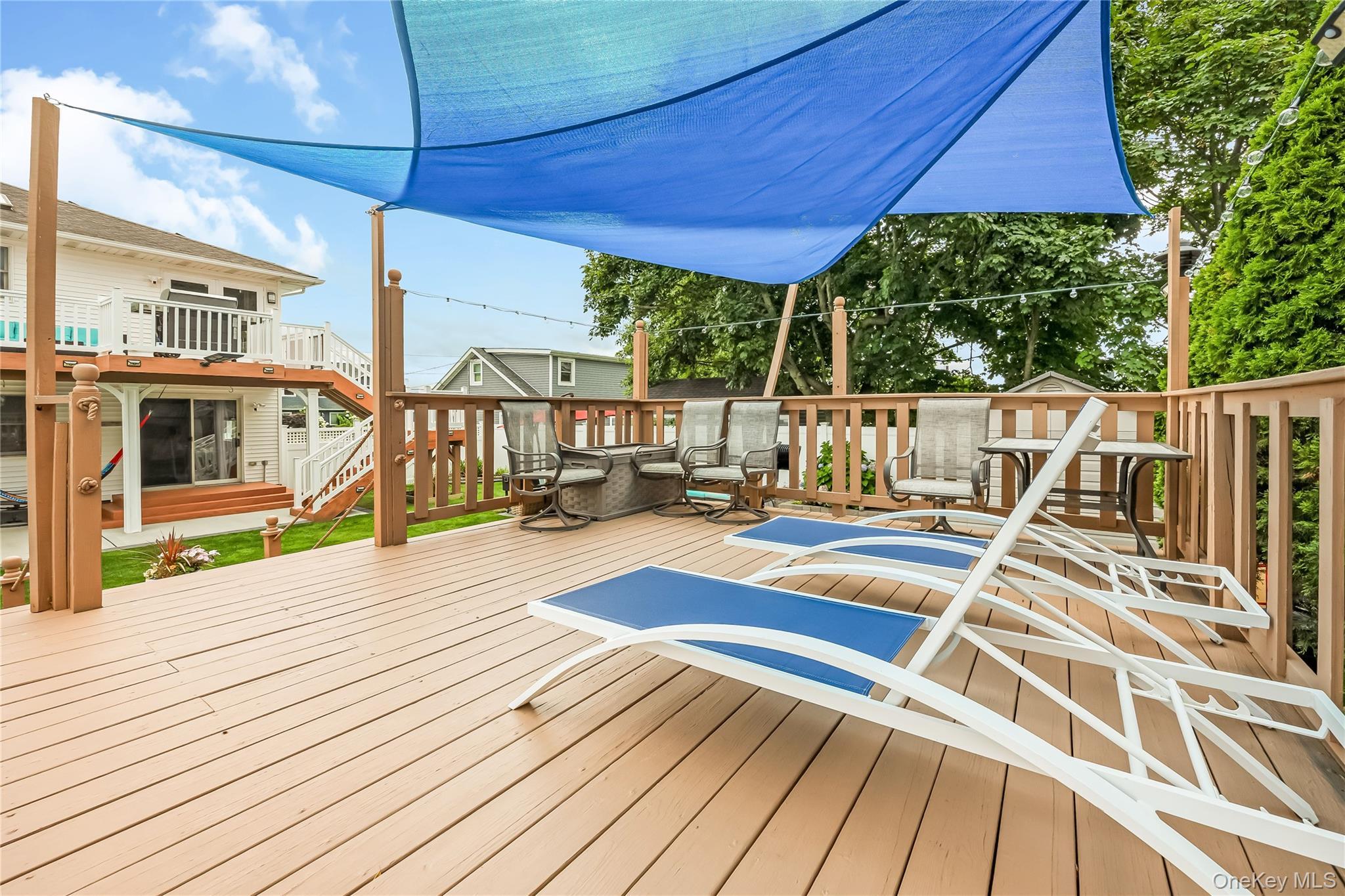 Single Family E Lincoln Avenue Nassau County, NY 11758, MLS-1033212-11