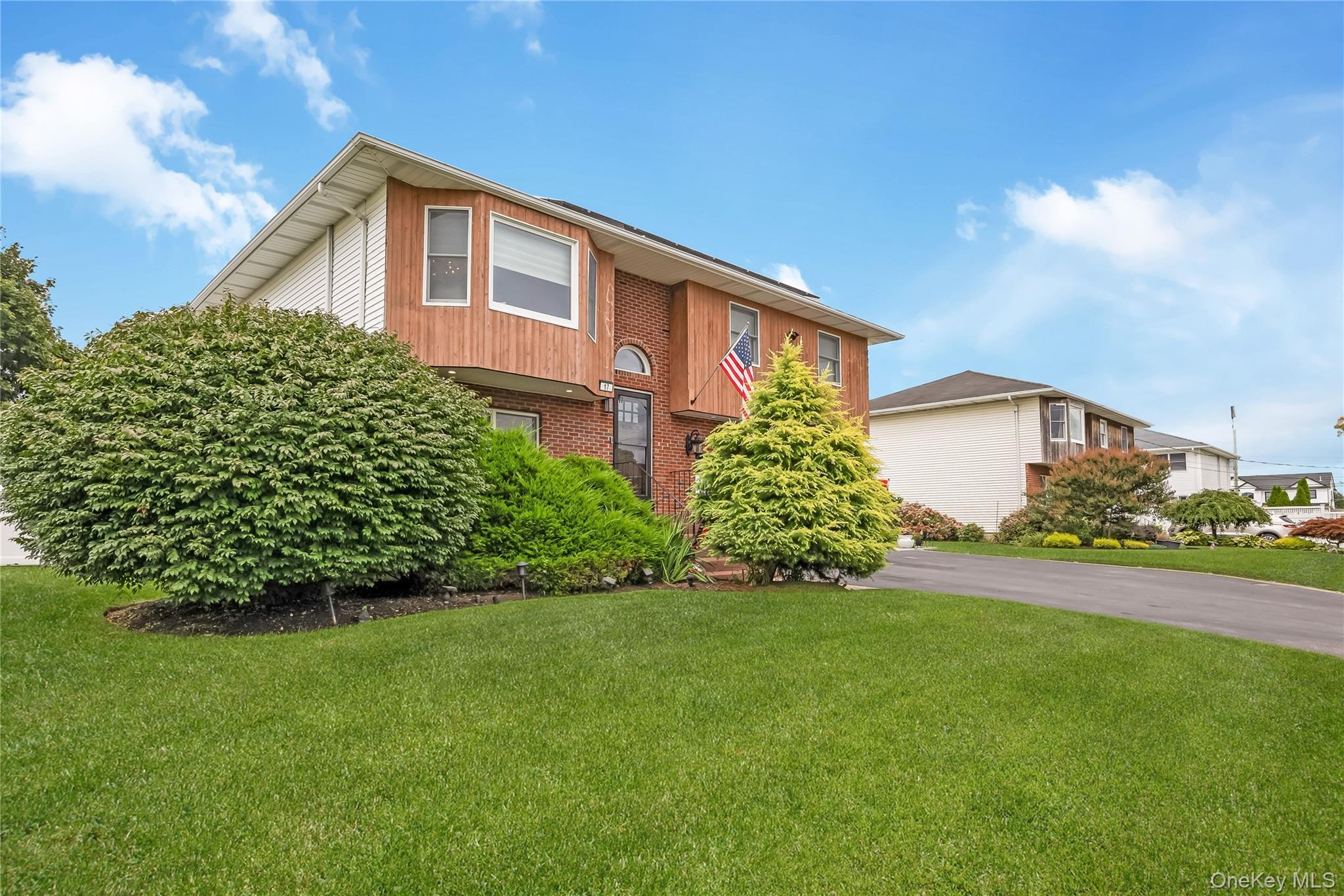 Single Family E Lincoln Avenue Nassau County, NY 11758, MLS-1033212-2
