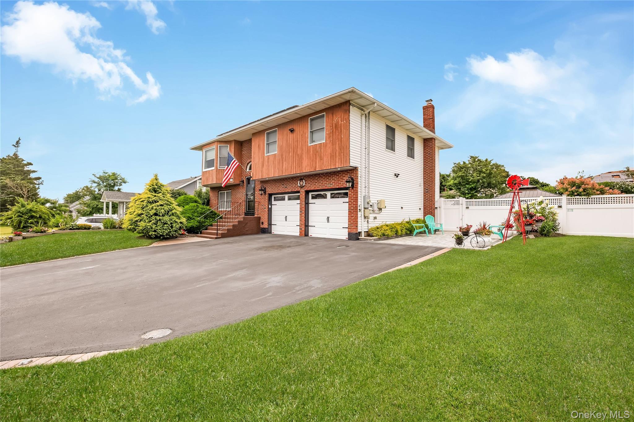 Single Family E Lincoln Avenue Nassau County, NY 11758, MLS-1033212-3