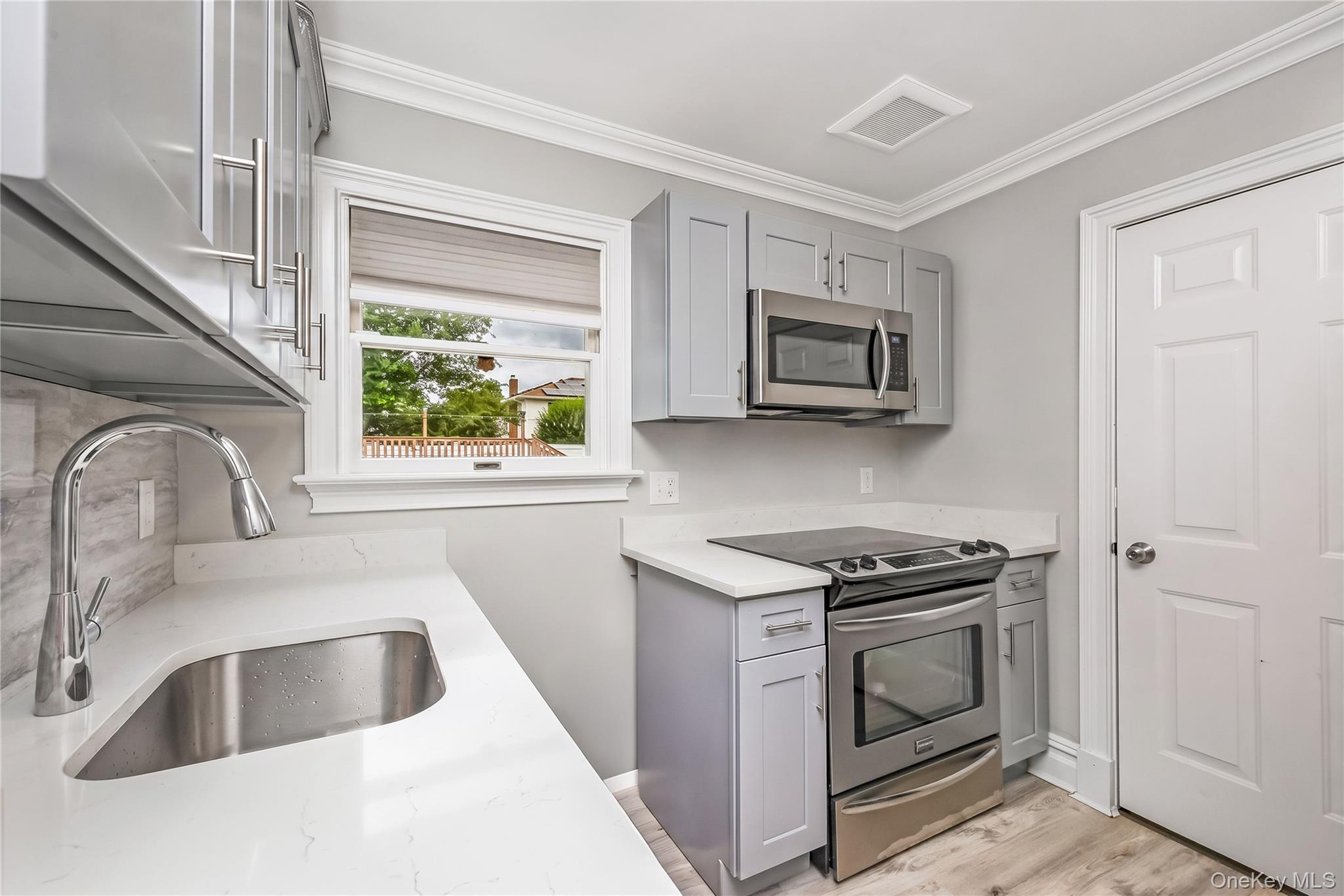 Single Family E Lincoln Avenue  Nassau County, NY 11758, MLS-1033212-40