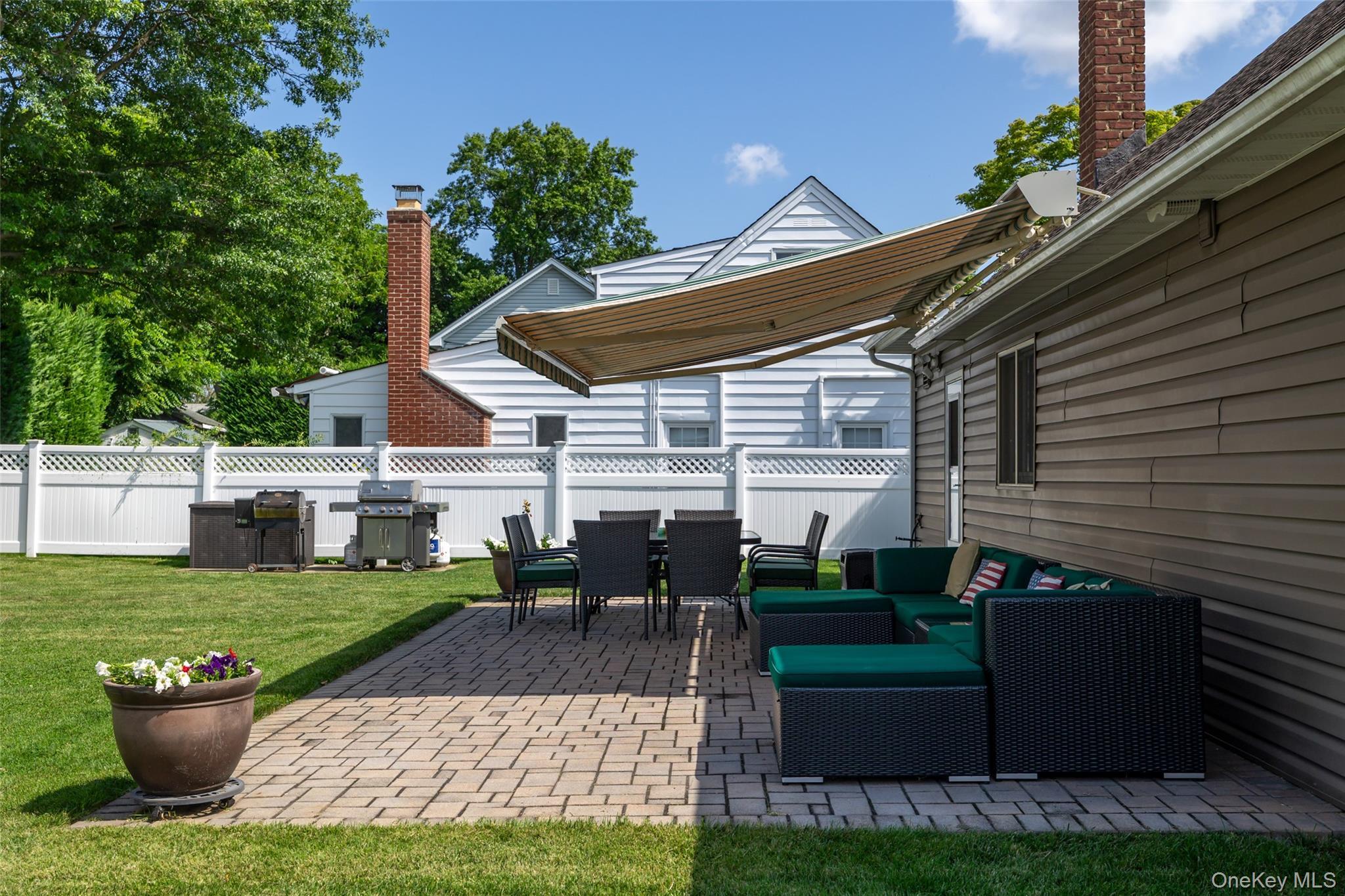 Single Family North Drive Nassau County, NY 11783, MLS-1033217-22
