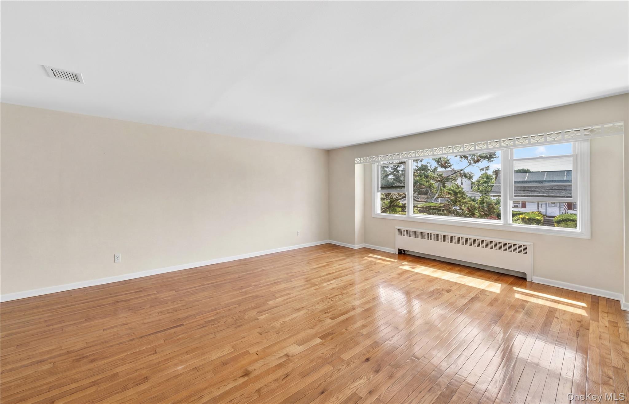 Single Family Pearl Street Nassau County, NY 11559, MLS-1033222-3