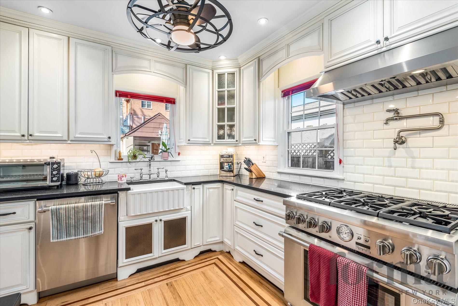 Single Family Overbrook Street Queens, NY 11362, MLS-1033227-14