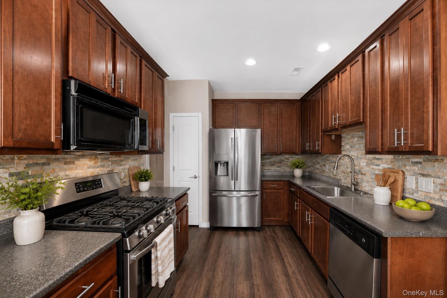 Single Family Kless Court Orange County, NY 10940, MLS-1033242-6