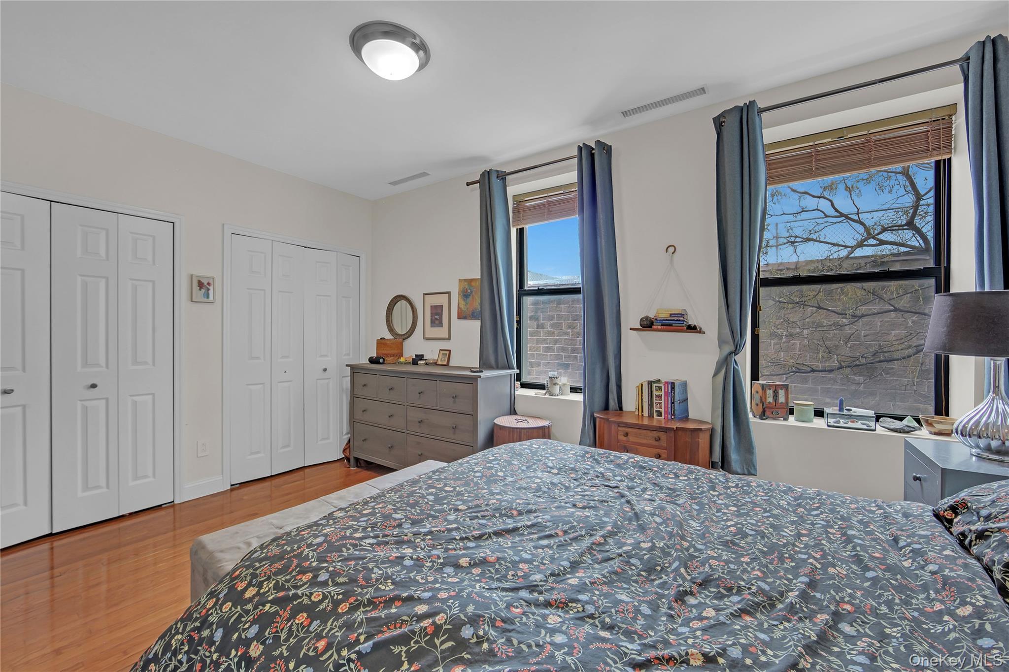 Single Family Dekalb Avenue  Brooklyn, NY 11216, MLS-1033246-15