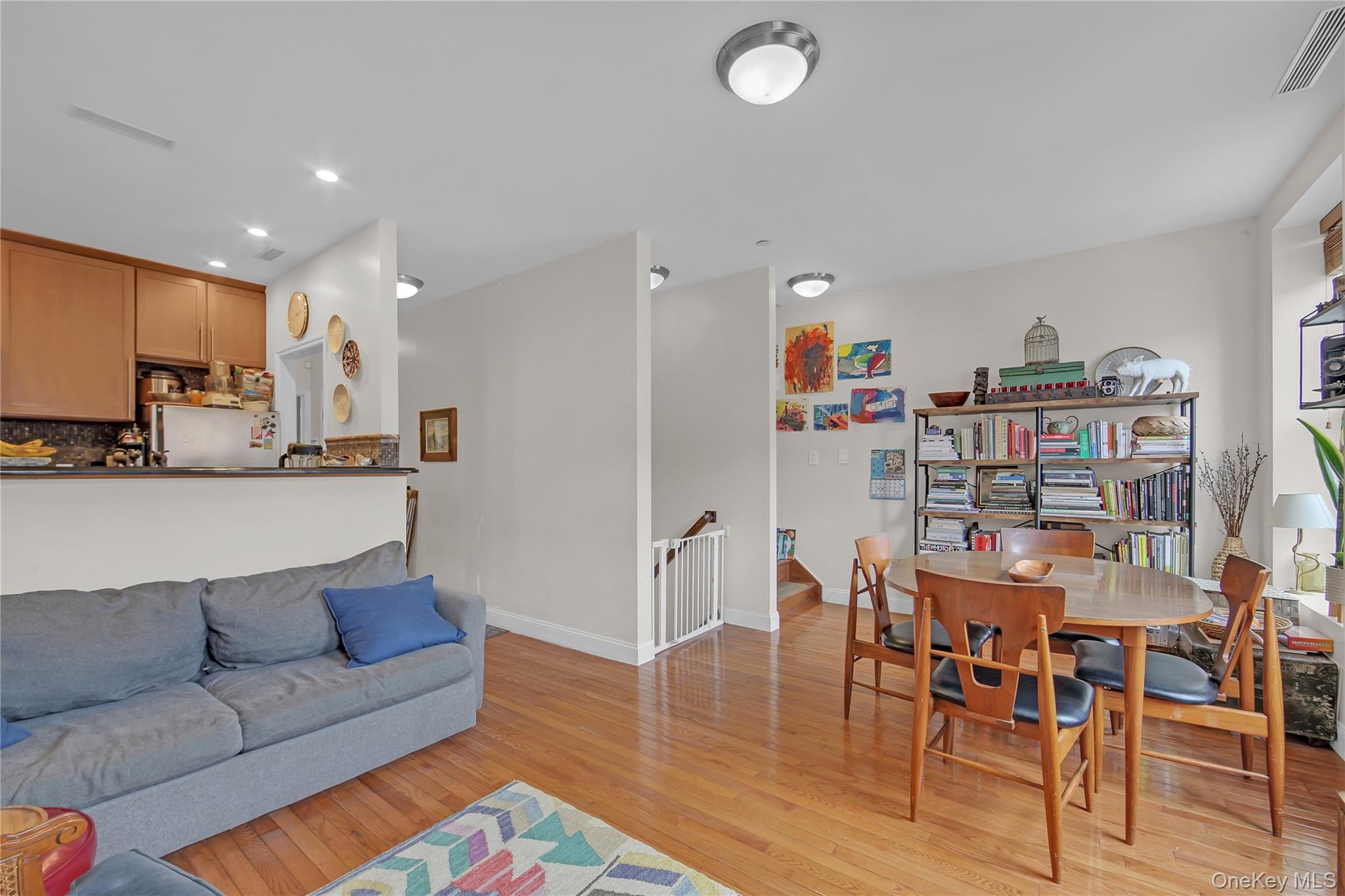 Single Family Dekalb Avenue  Brooklyn, NY 11216, MLS-1033246-19