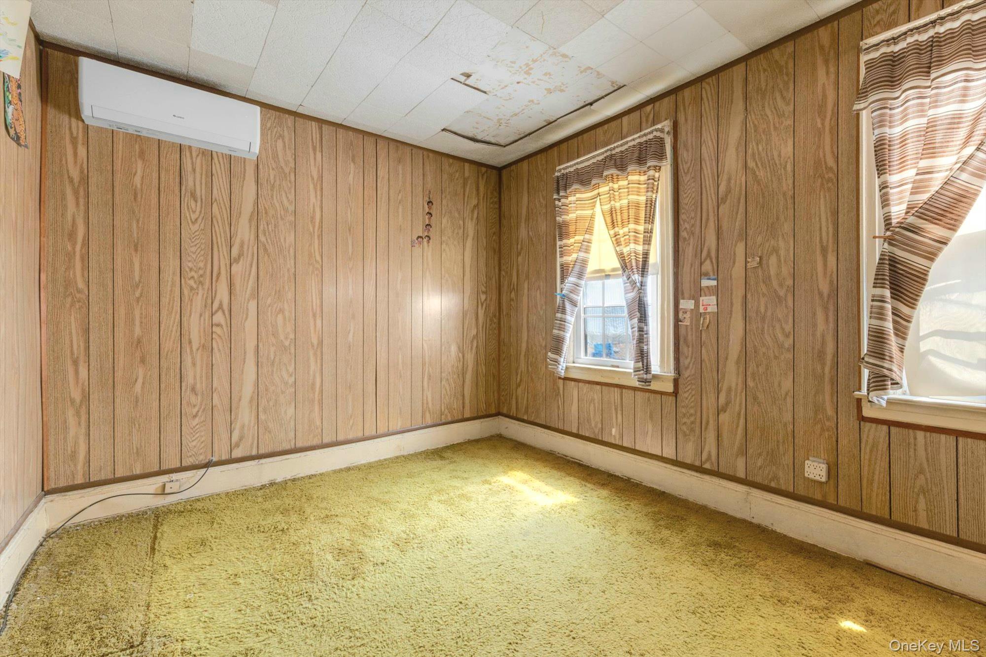Single Family Booth Street Queens, NY 11374, MLS-1033259-16