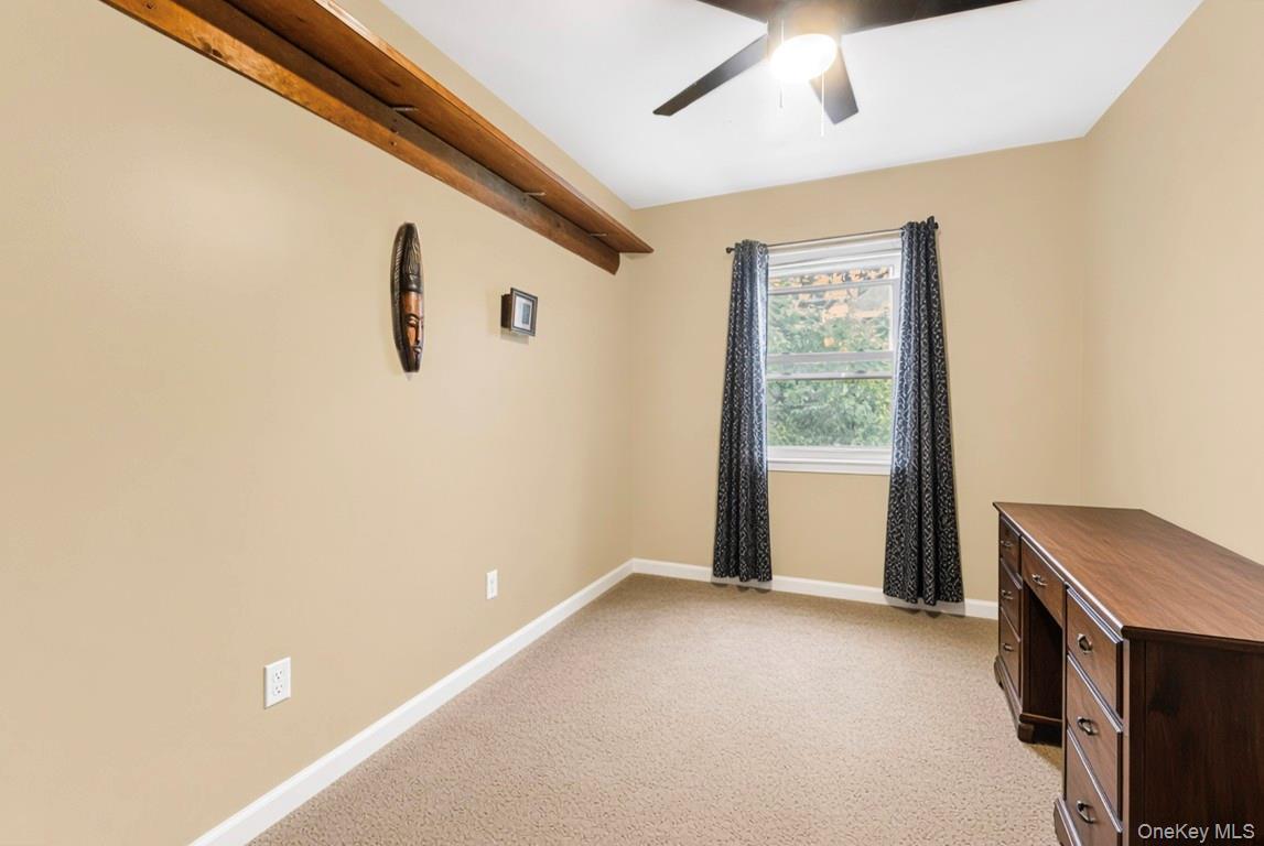 Single Family E 230th Street Bronx, NY 10466, MLS-1033263-16