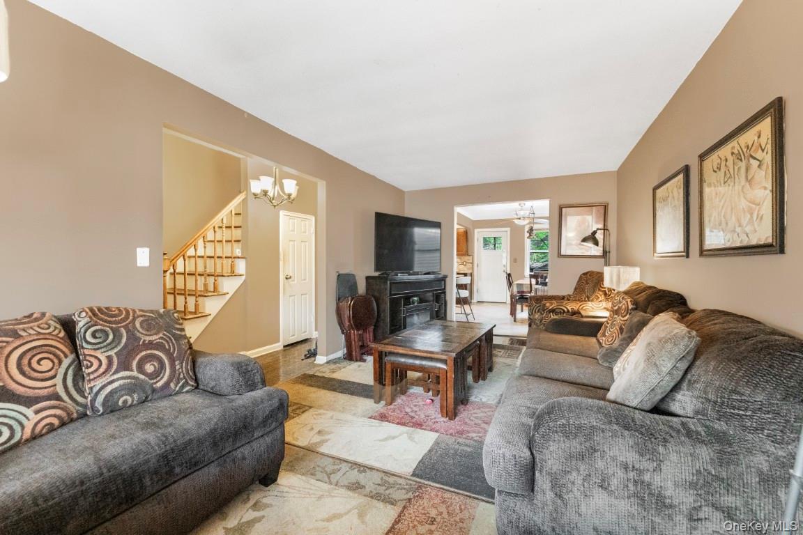 Single Family E 230th Street Bronx, NY 10466, MLS-1033263-5