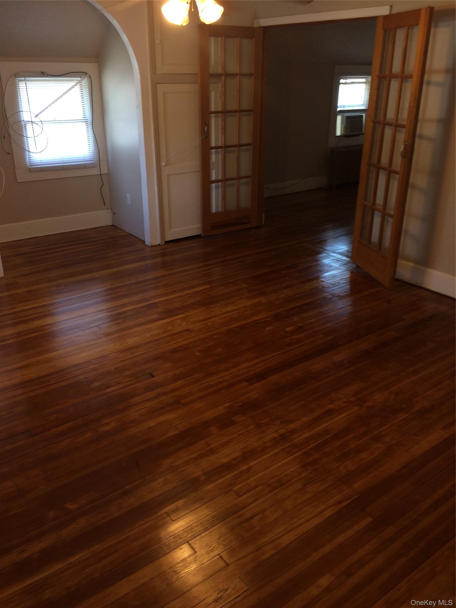 Single Family S 6th Street  Suffolk County, NY 11757, MLS-1033268-15
