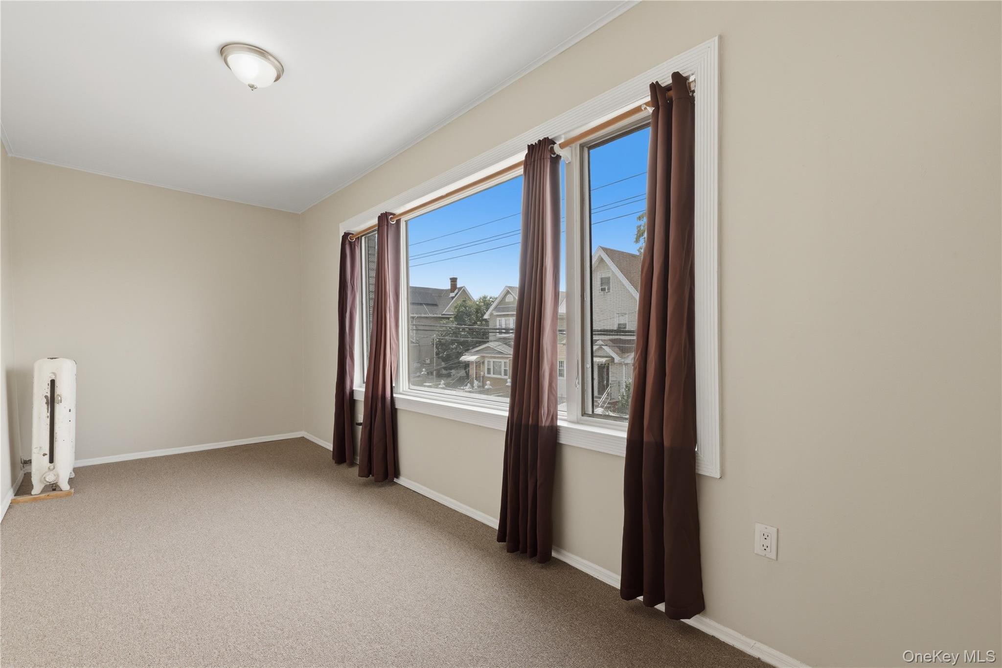 Single Family Cresskill Place Queens, NY 11435, MLS-1033276-19