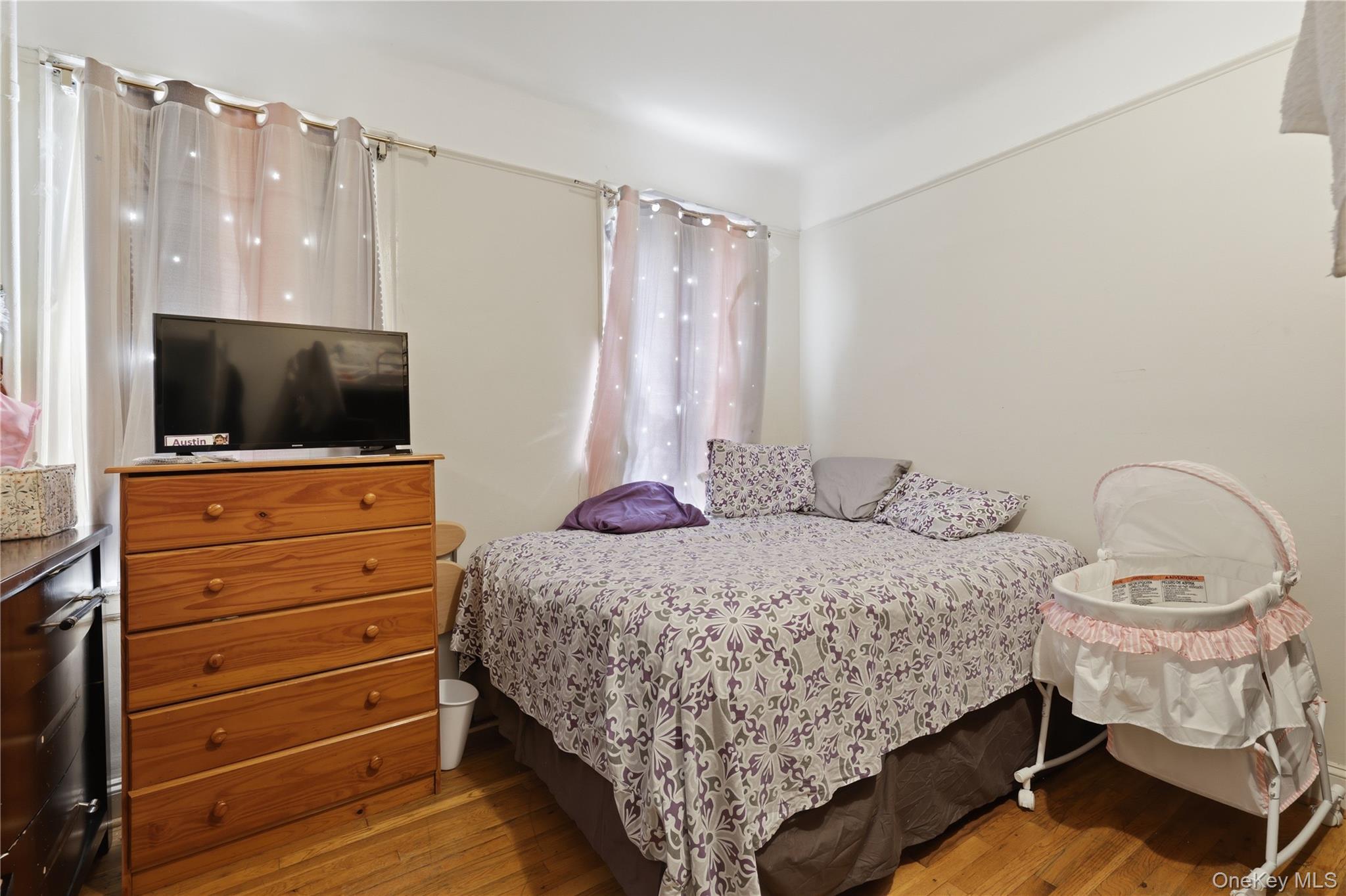 Single Family Cresskill Place Queens, NY 11435, MLS-1033276-6